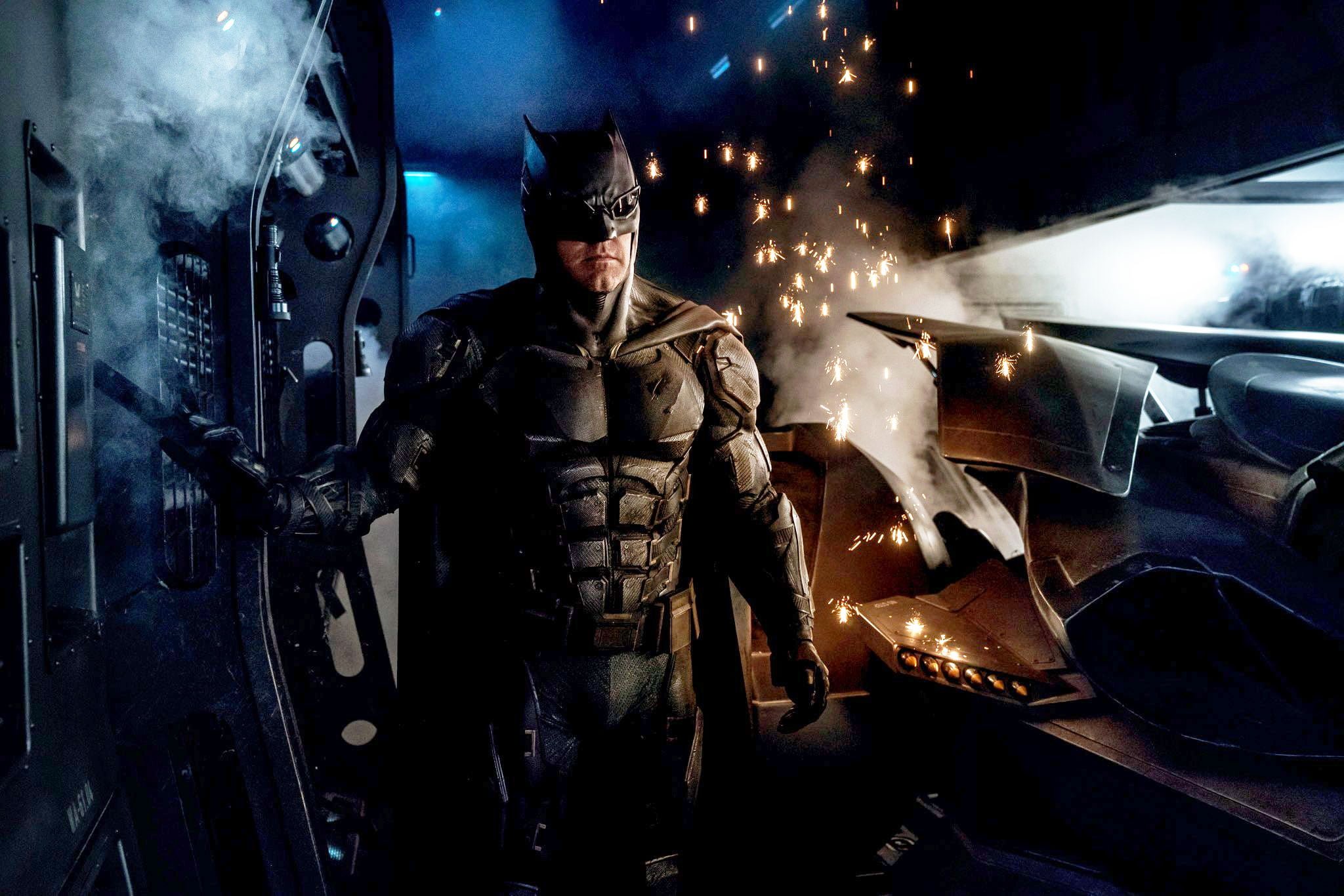 batman-tactical-suit
