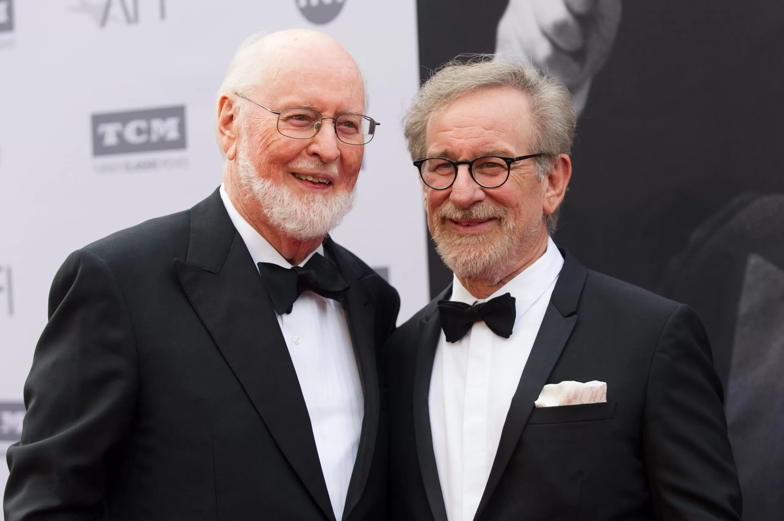 john-williams-steven-spielberg-1.jpg.webp