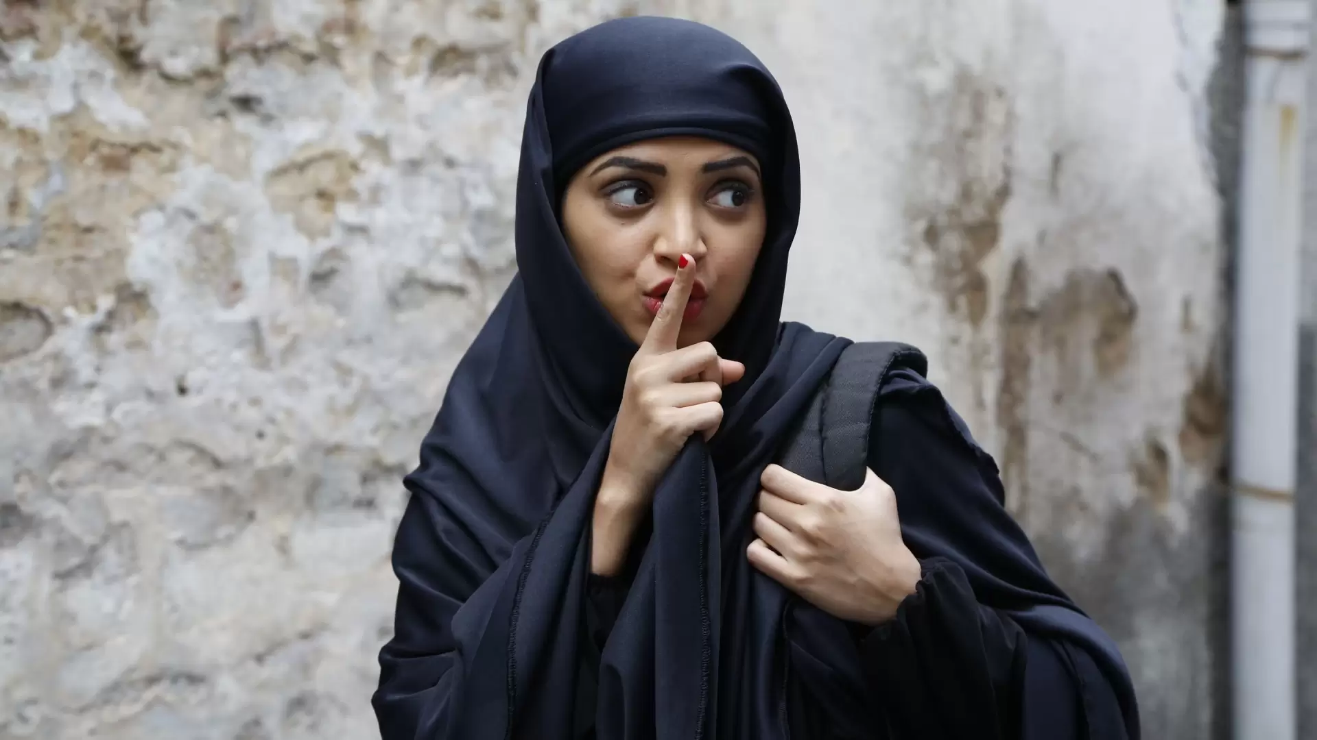 دانلود فیلم Lipstick Under My Burkha 2016 (رژ لب) با زیرنویس فارسی