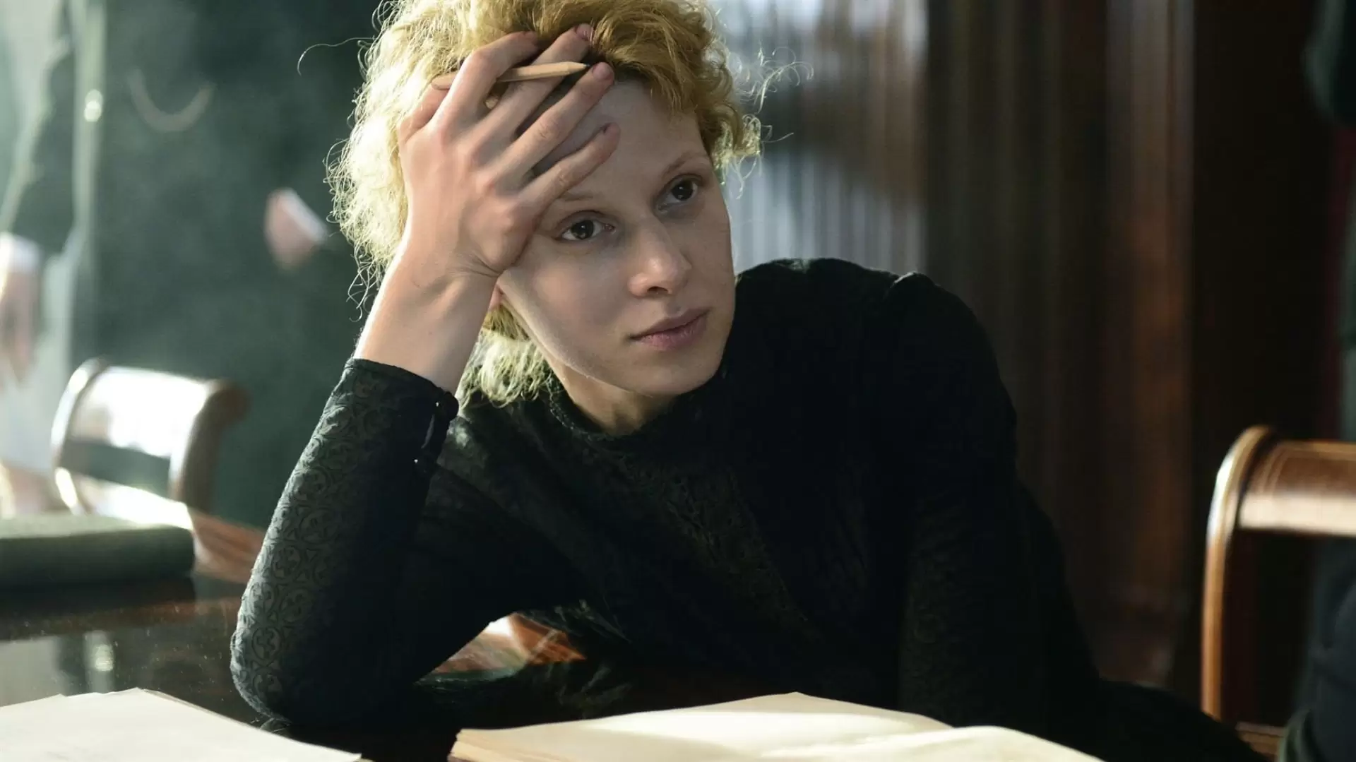 دانلود فیلم Marie Curie: The Courage of Knowledge 2016