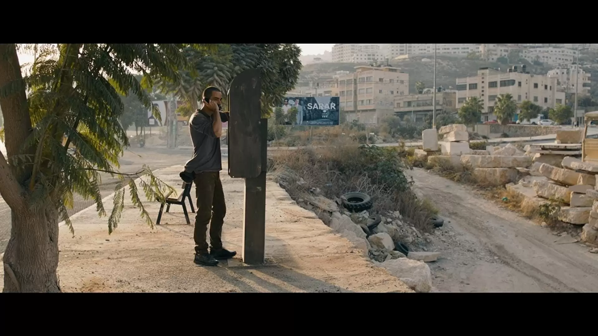 دانلود فیلم Omar 2013 (عُمَر) با زیرنویس فارسی و تماشای آنلاین