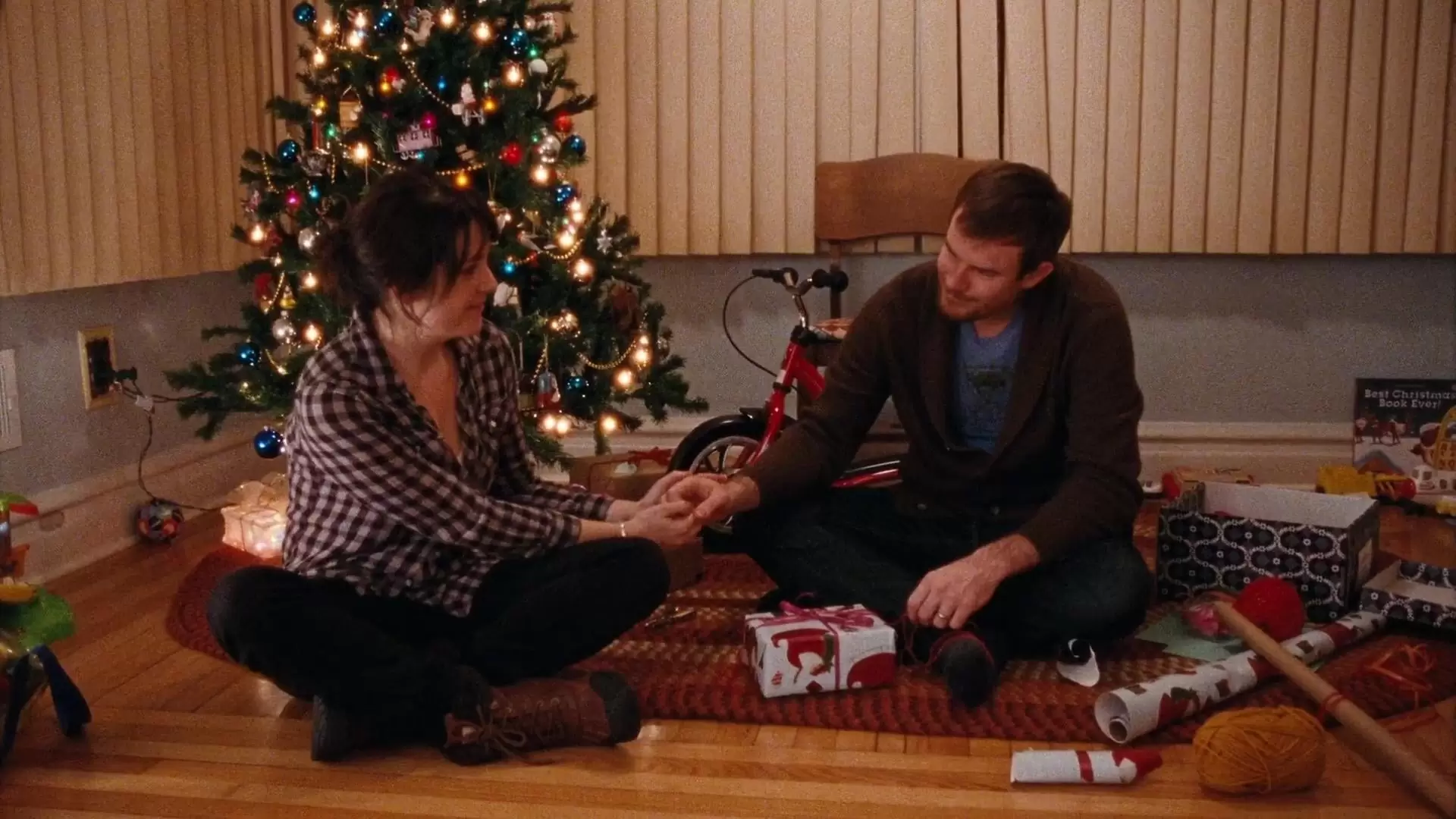 دانلود فیلم Happy Christmas 2014 (کریسمس مبارک)