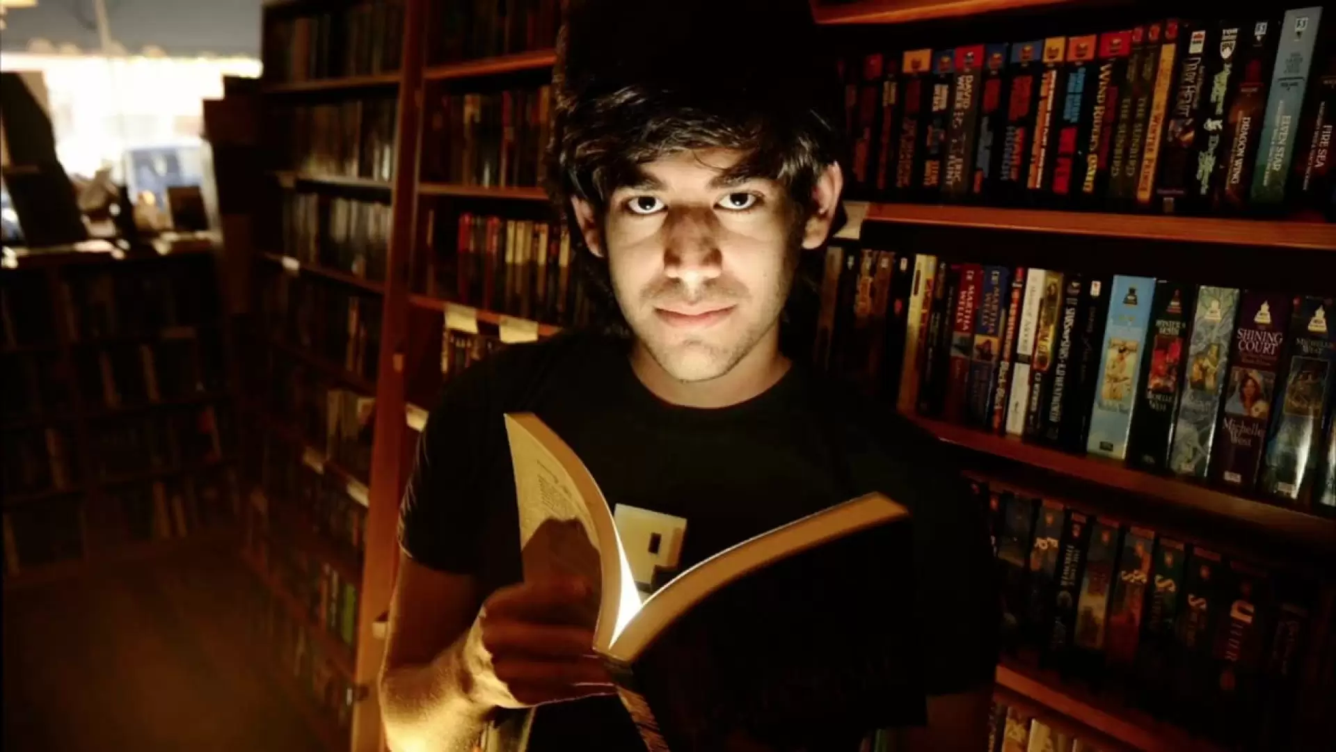 دانلود مستند The Internet’s Own Boy: The Story of Aaron Swartz 2014 با تماشای آنلاین