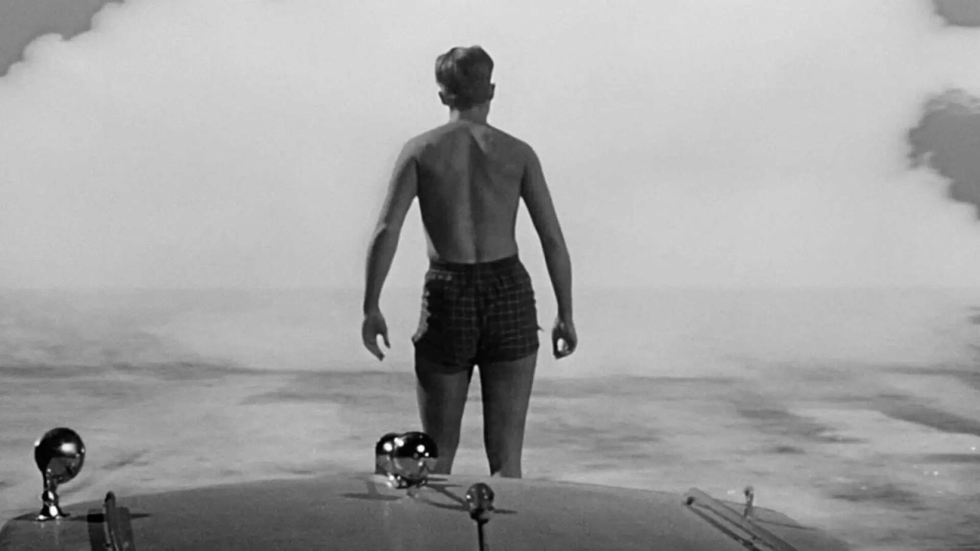 دانلود فیلم The Incredible Shrinking Man 1957 (مرد کوچک افسانه ایی)
