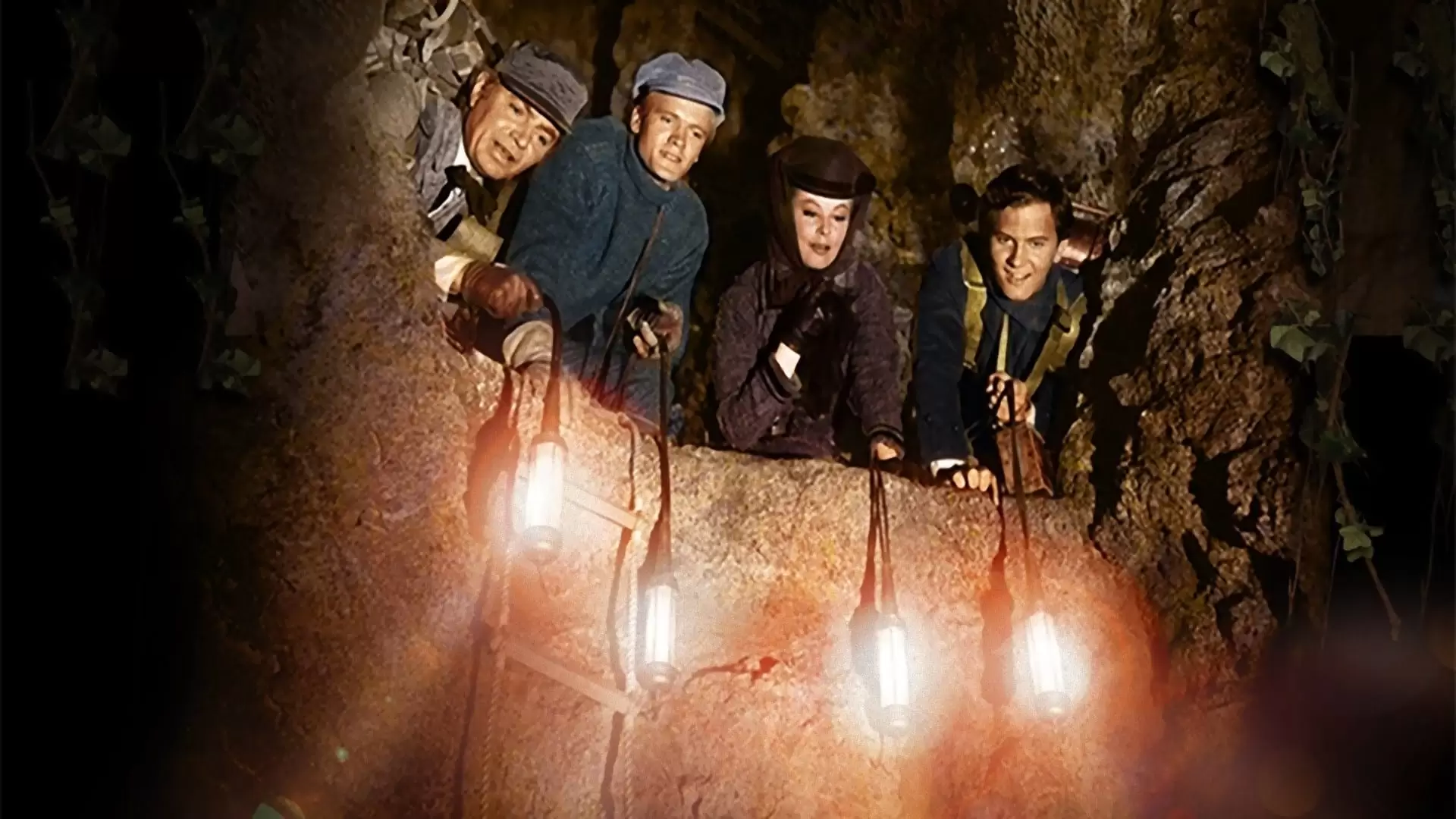 دانلود فیلم Journey to the Center of the Earth 1959 (سفر به اعماق زمین) با زیرنویس فارسی و تماشای آنلاین