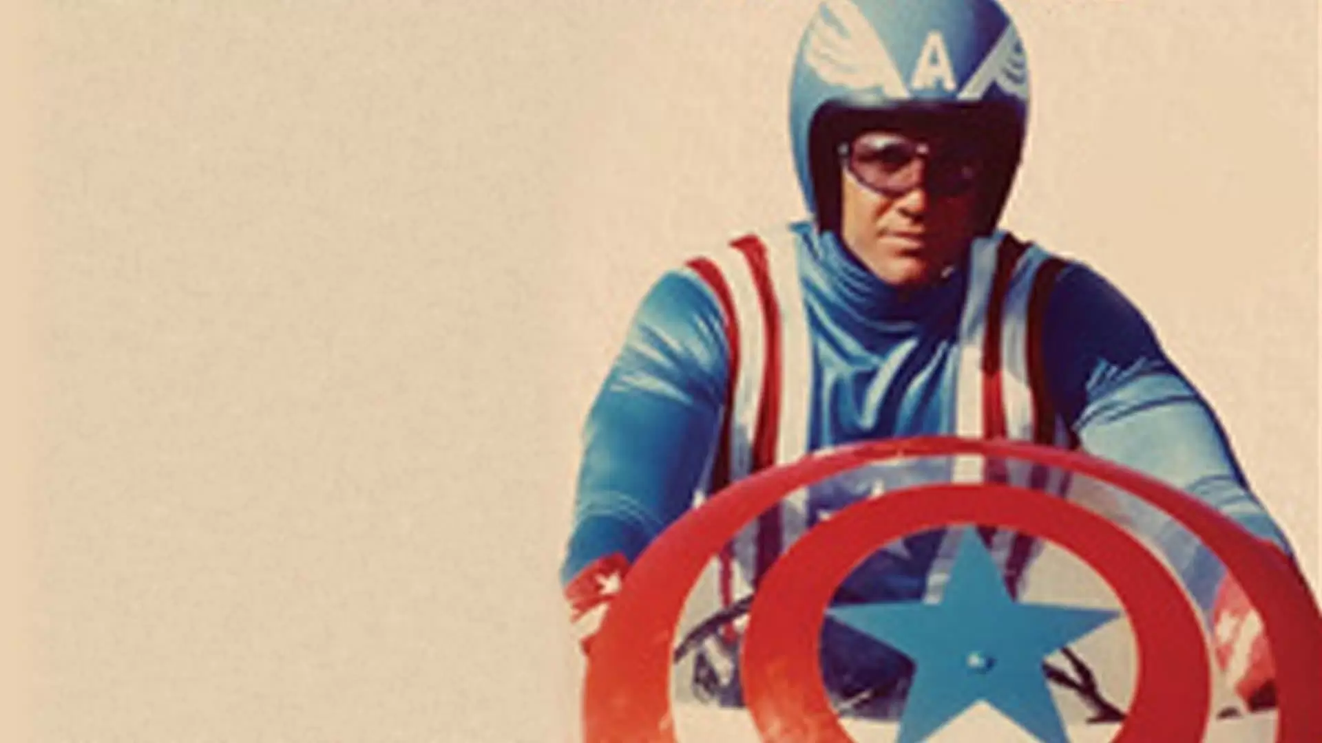 دانلود فیلم Captain America 1979 (کاپیتان آمریکا)