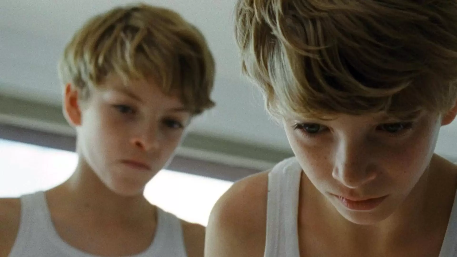 دانلود فیلم Goodnight Mommy 2014 (شب بخیر مامان) با زیرنویس فارسی و تماشای آنلاین