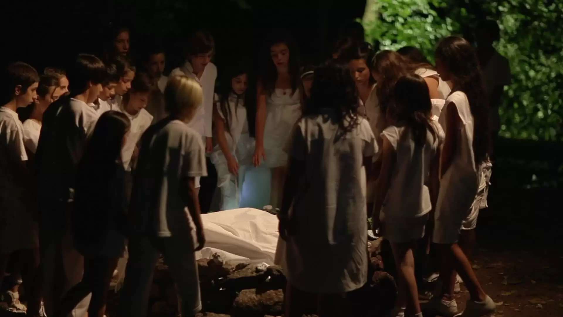 دانلود فیلم Children of the Night 2014 (لیمبو)