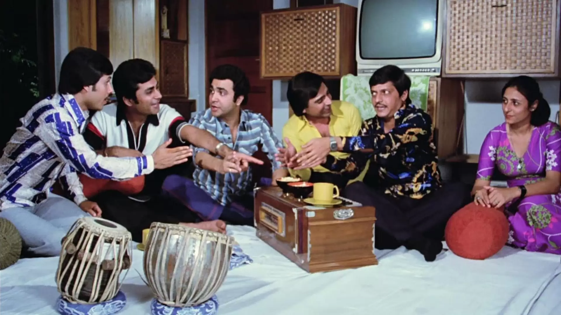 دانلود فیلم Gol Maal 1979 با زیرنویس فارسی