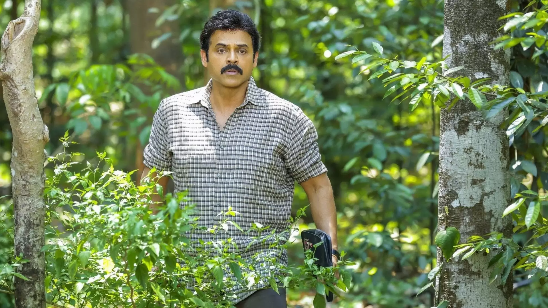 دانلود فیلم Drushyam 2014