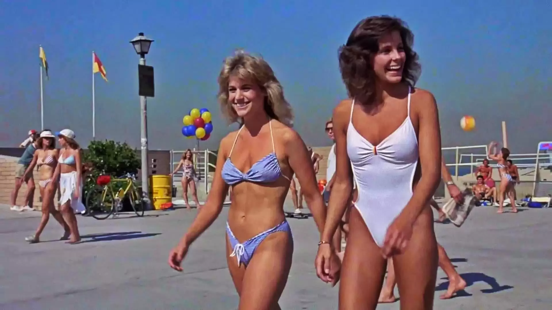 دانلود فیلم Hardbodies 1984