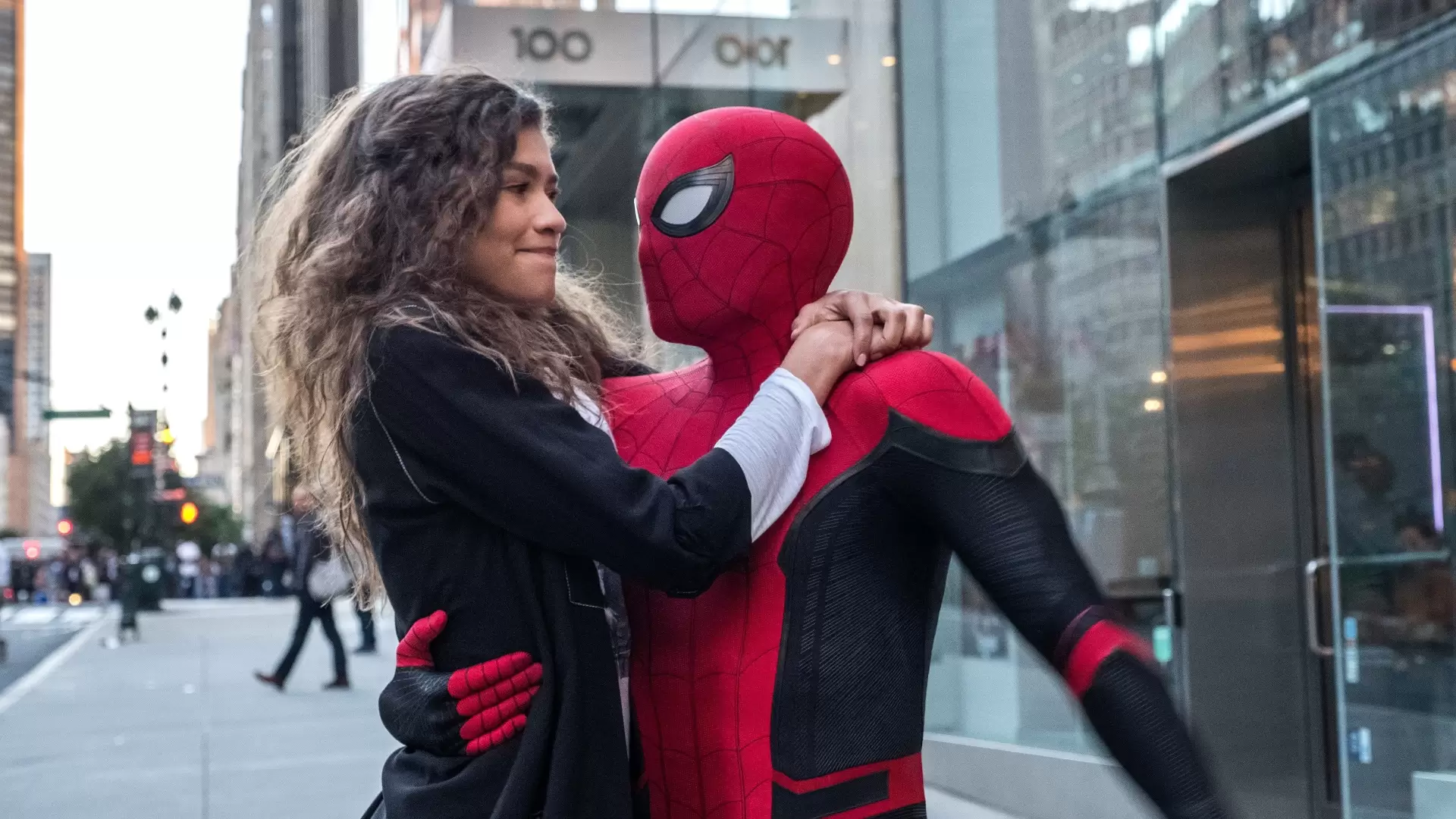 دانلود فیلم Spider-Man: Far From Home 2019 (مرد عنکبوتی: دور از خانه) با زیرنویس فارسی و تماشای آنلاین