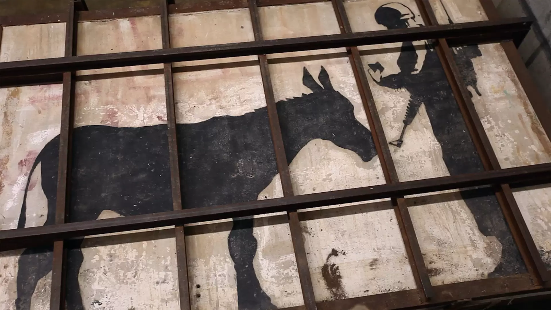 دانلود مستند The Man Who Stole Banksy 2018