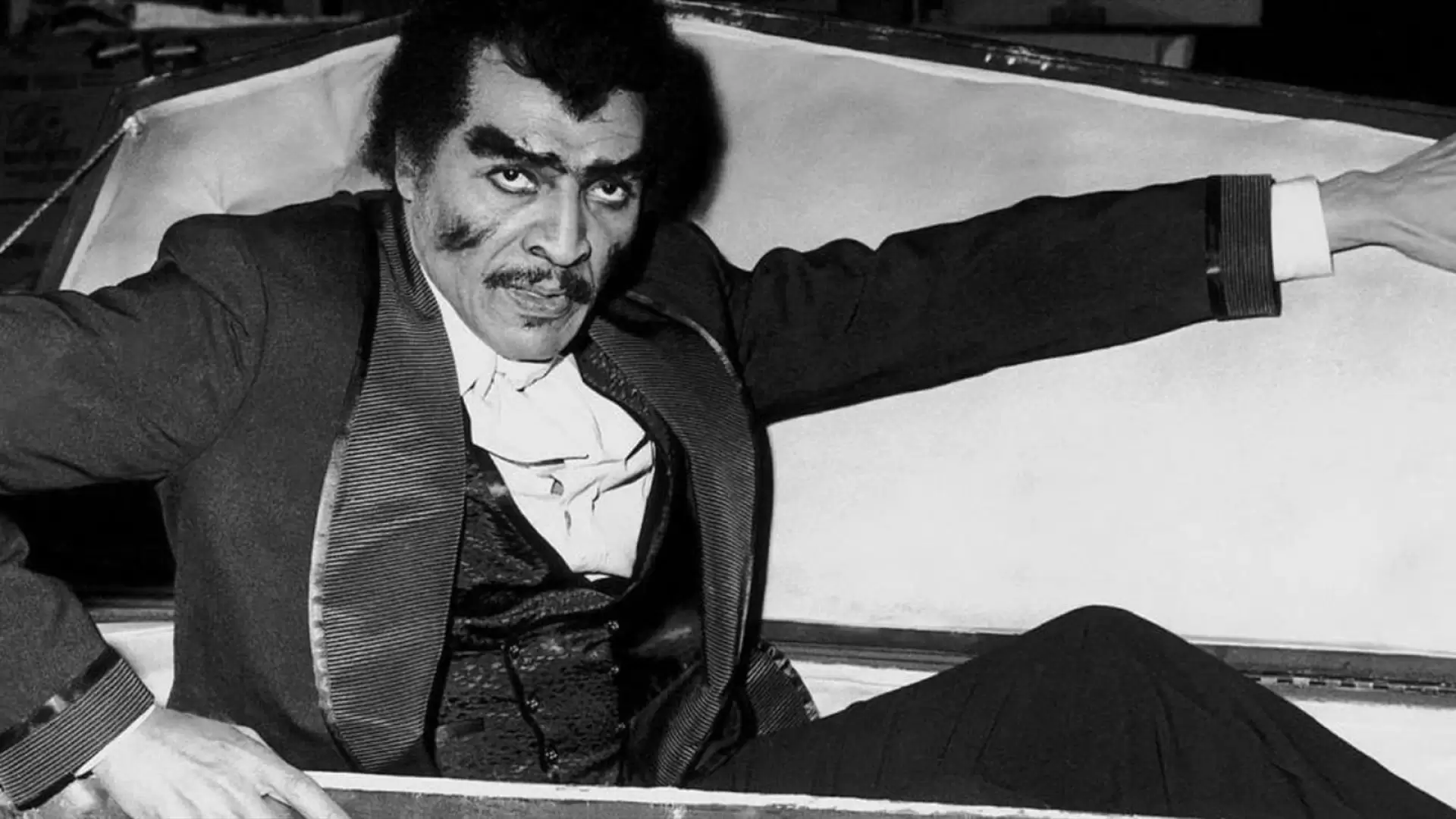 دانلود فیلم Blacula 1972