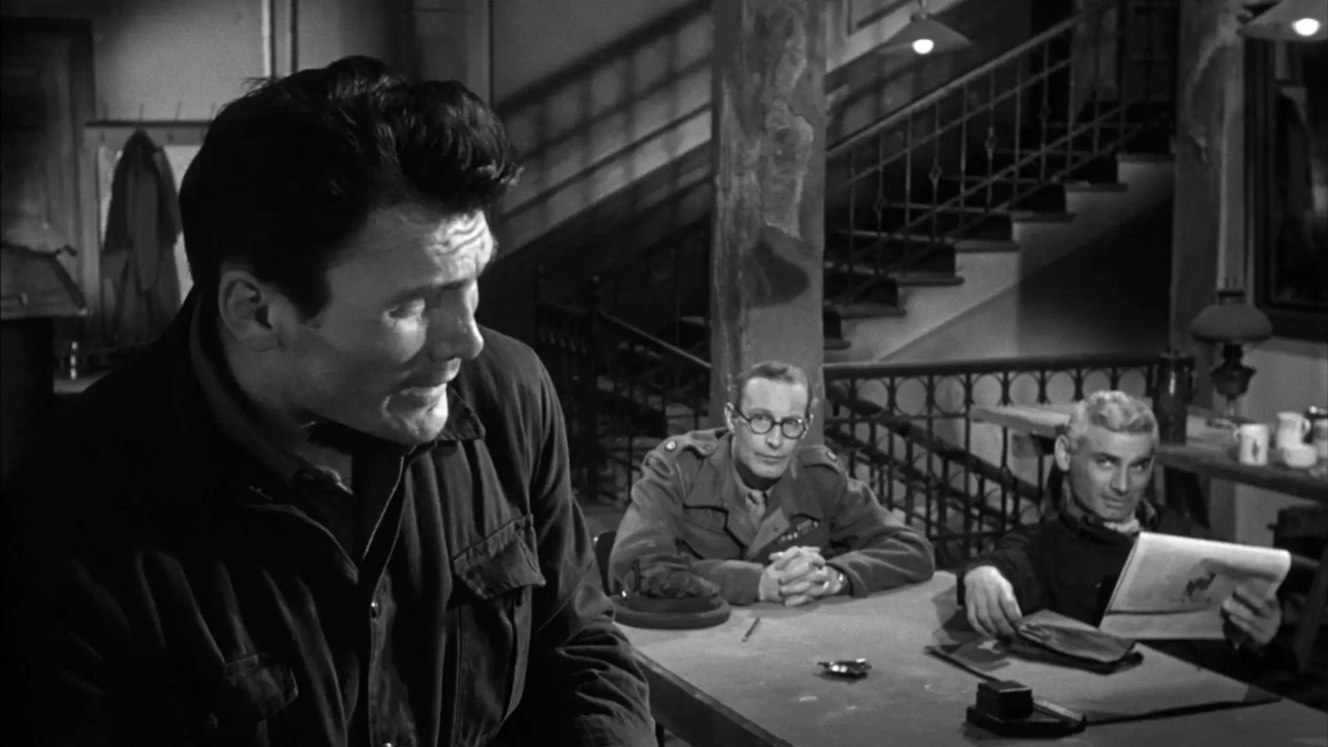 دانلود فیلم Ten Seconds to Hell 1959