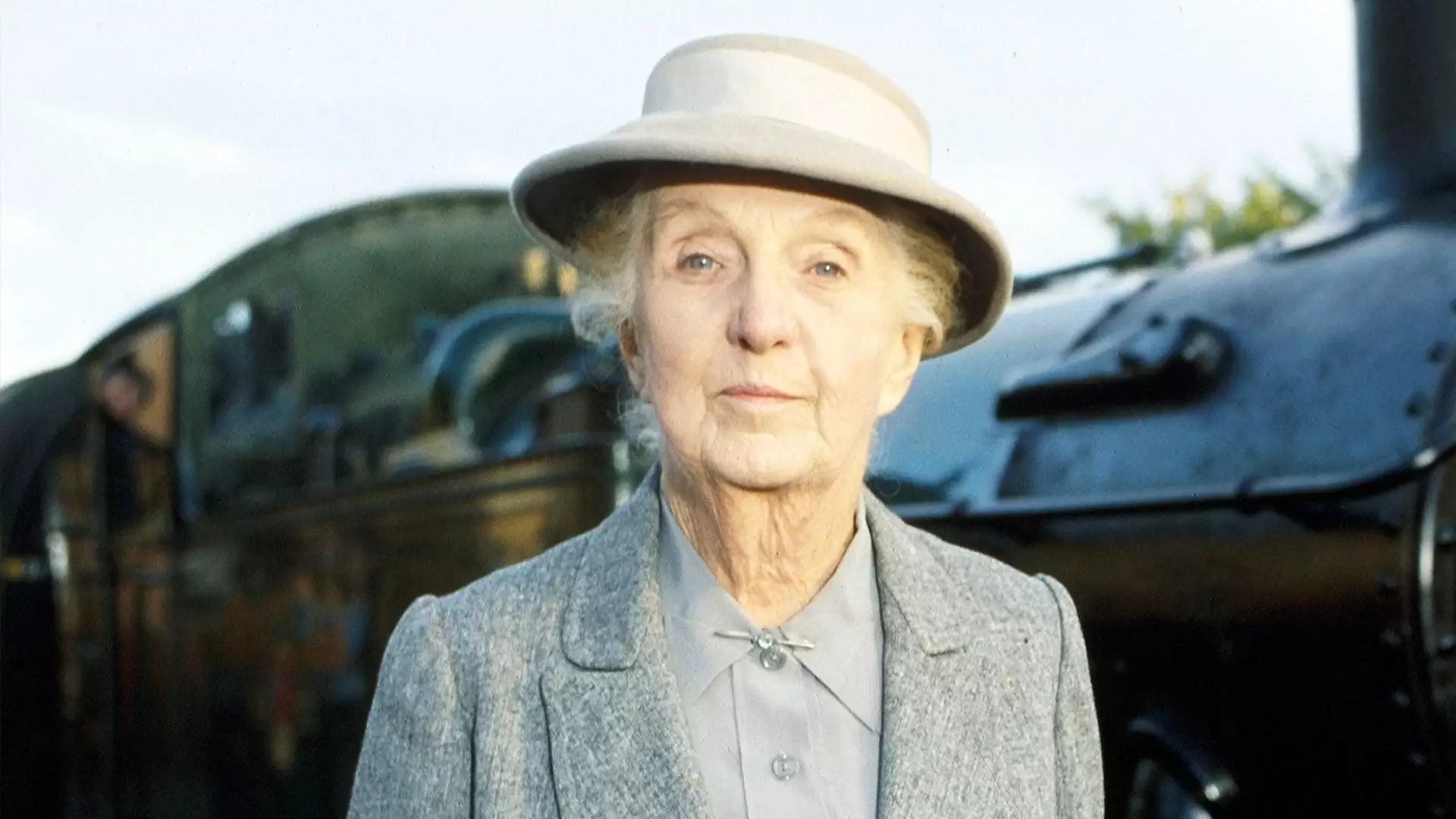دانلود فیلم Agatha Christie’s Miss Marple: 4:50 from Paddington 1987