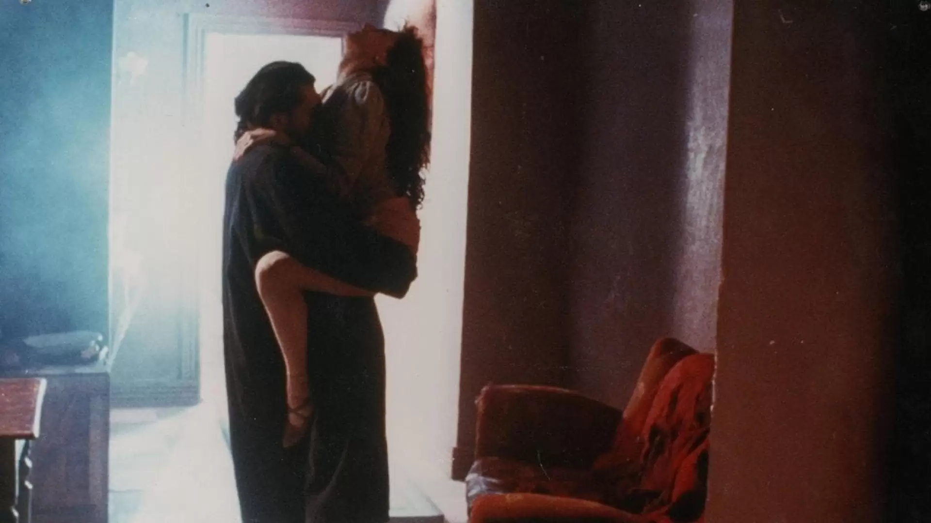 دانلود فیلم The Dark Side of the Heart 1992