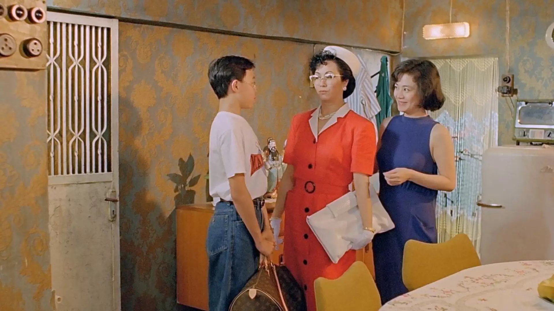 دانلود فیلم Gai tung ngap gong (Chicken and Duck Talk) 1988