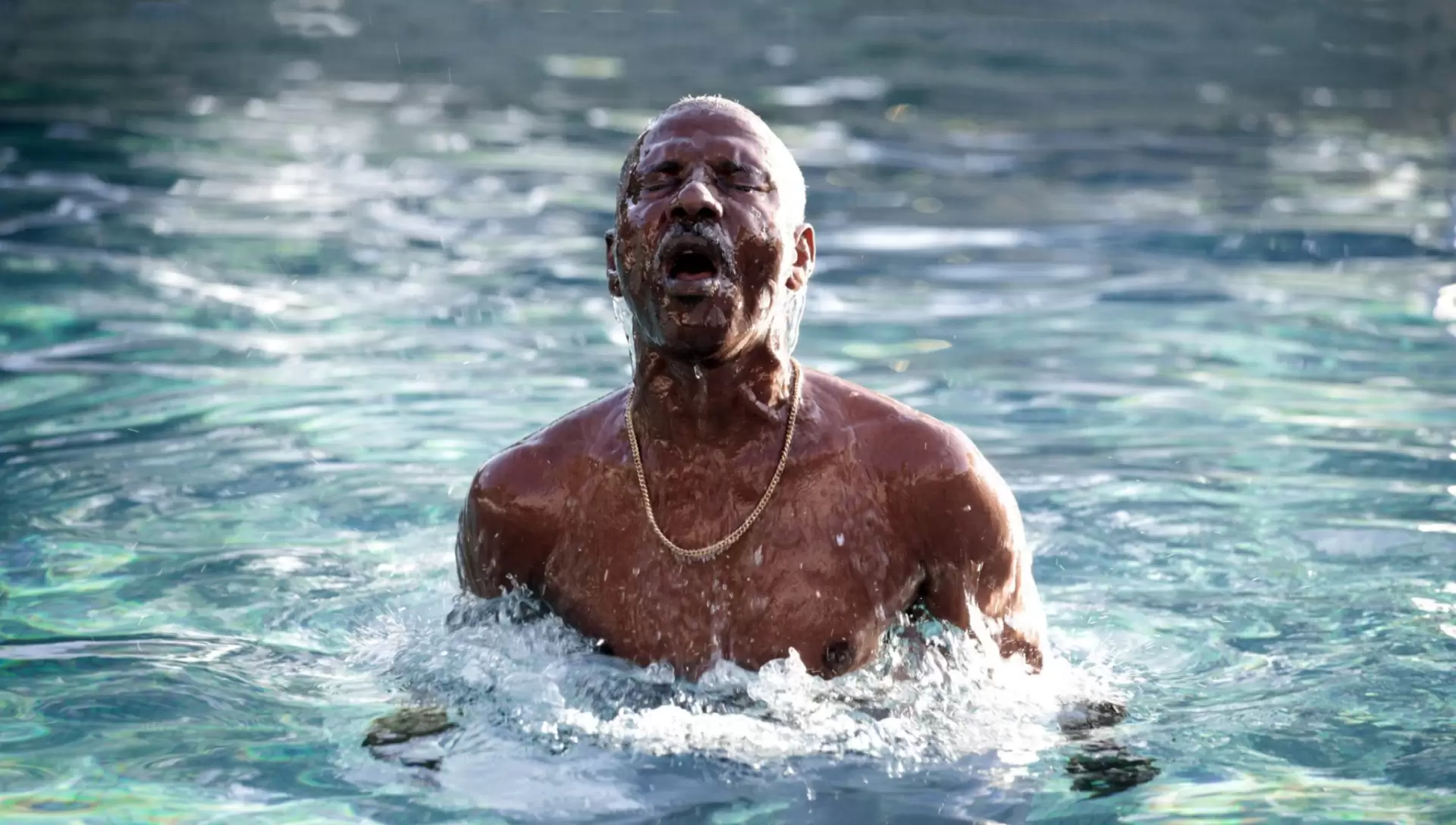 دانلود فیلم A Screaming Man 2010