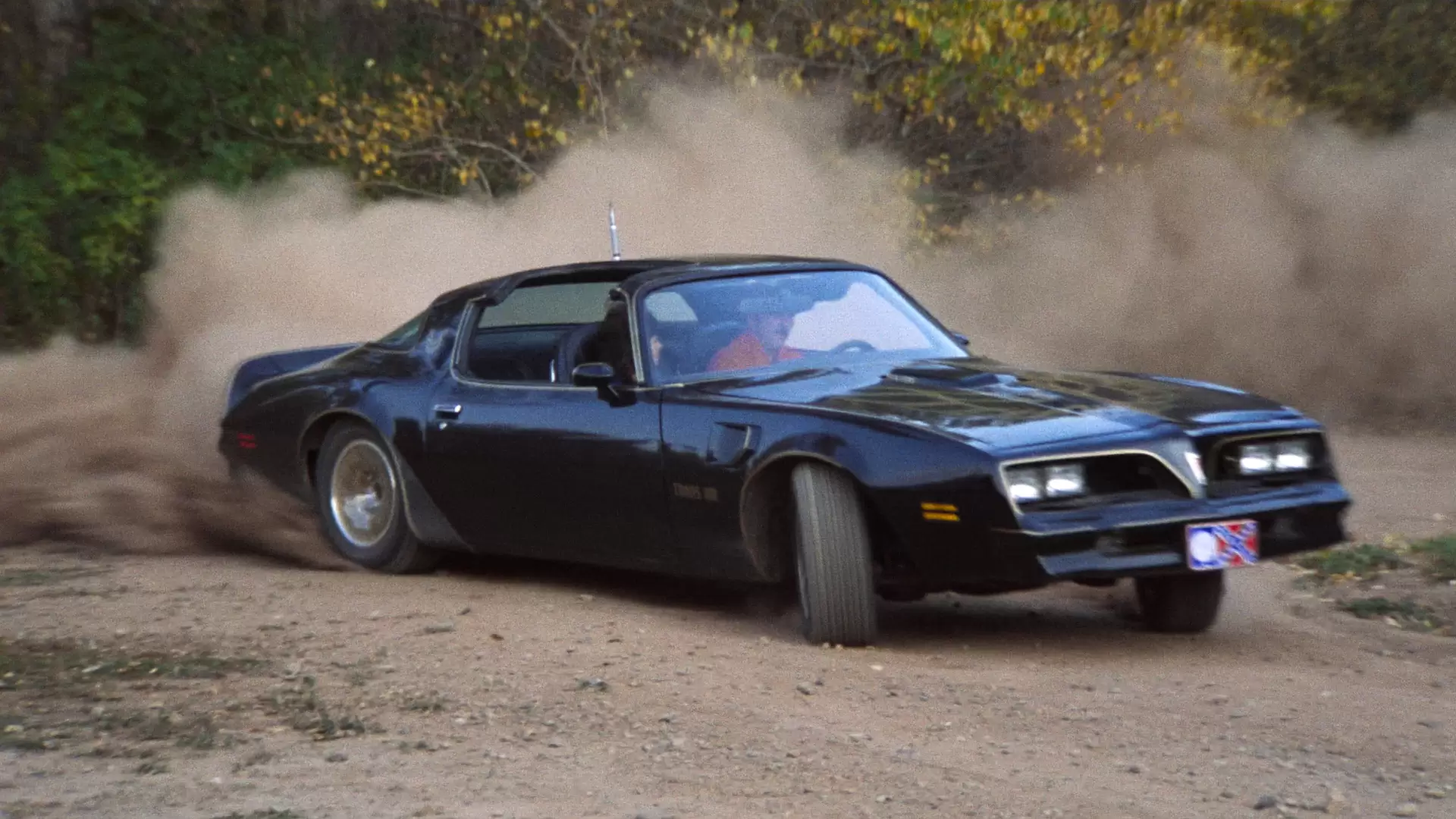 دانلود فیلم Smokey and the Bandit 1977 (اسموکی و بندیت)