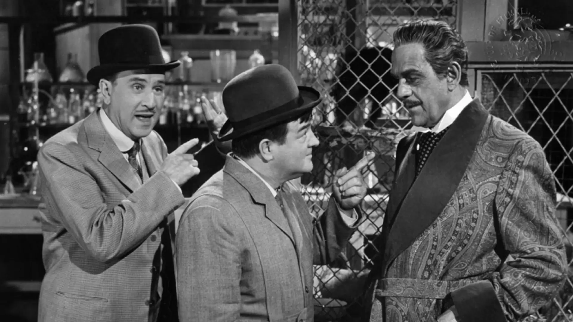 دانلود فیلم Abbott and Costello Meet Dr. Jekyll and Mr. Hyde 1953 (ملاقات ابوت و کاستلو با دکتر جکیل و آقای هاید) با زیرنویس فارسی