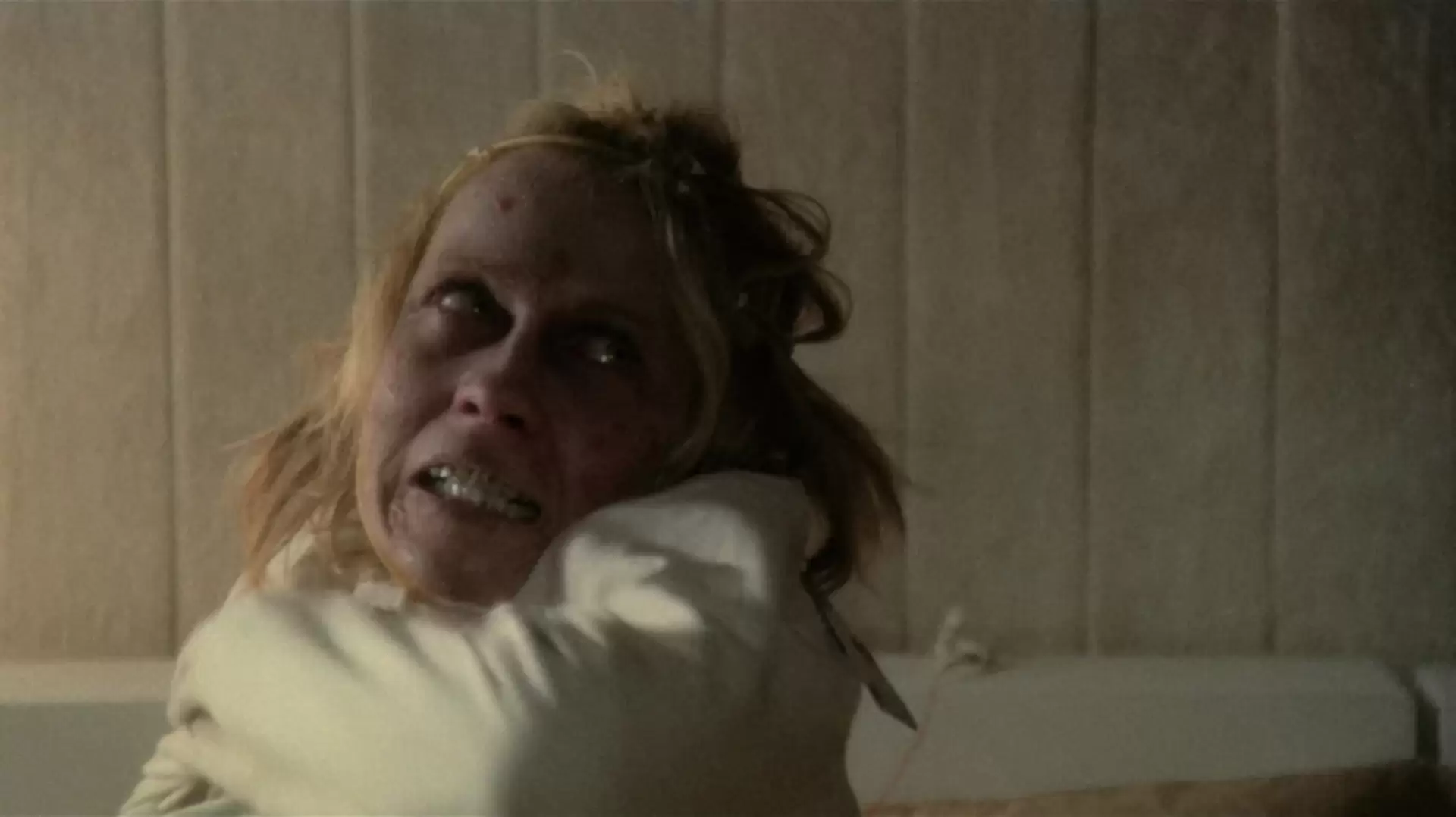 دانلود فیلم Beyond the Door 1974