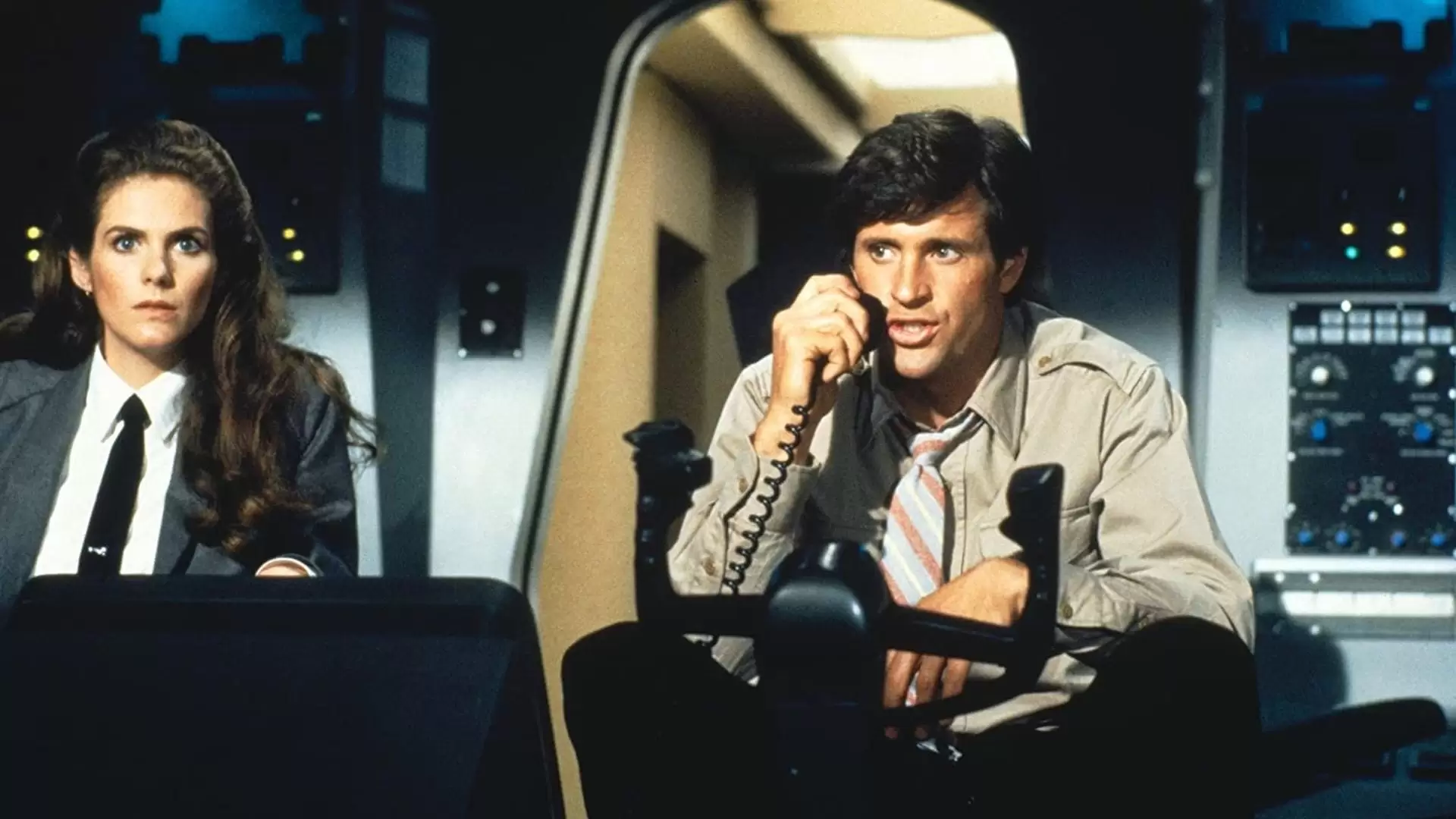 دانلود فیلم Airplane II: The Sequel 1982 (هواپیمای دوم: دنباله)