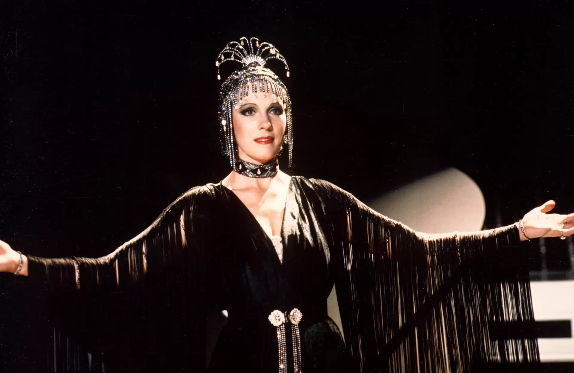 دانلود فیلم Victor Victoria 1982 (ویکتور ویکتوریا) با زیرنویس فارسی