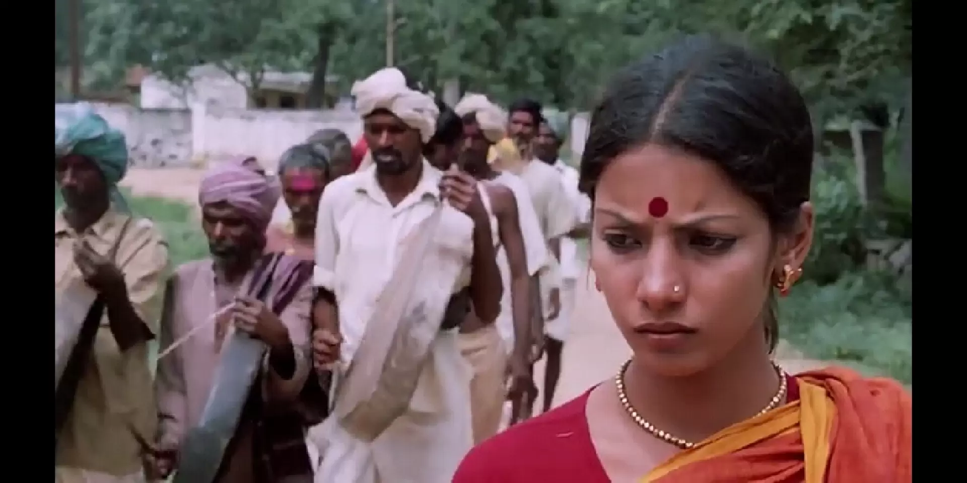 دانلود فیلم Ankur: The Seedling 1974 با زیرنویس فارسی