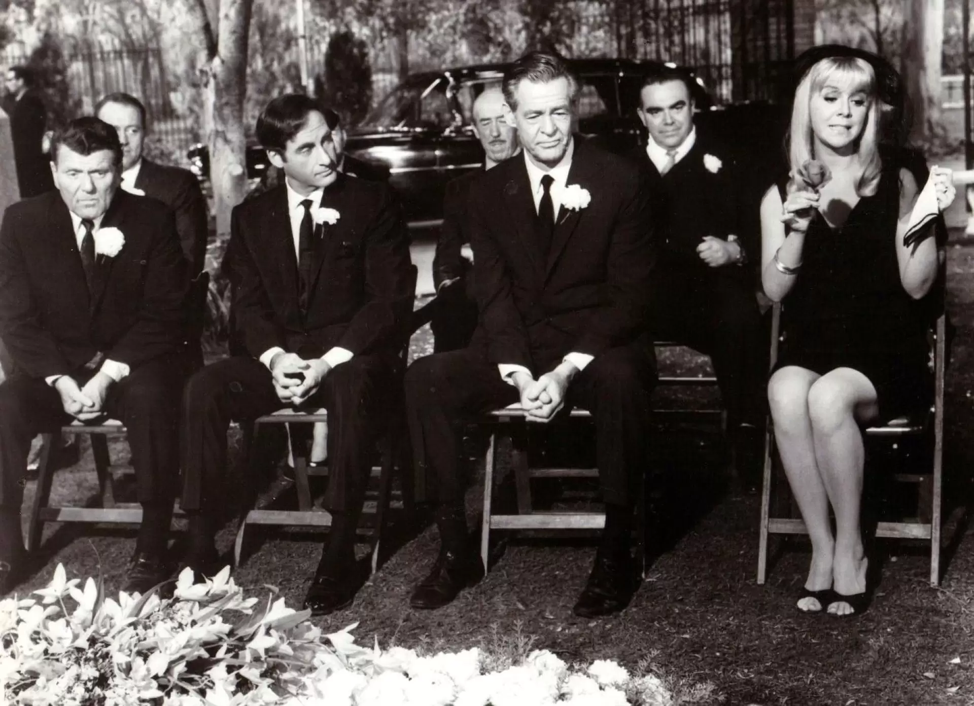 دانلود فیلم The Busy Body 1967
