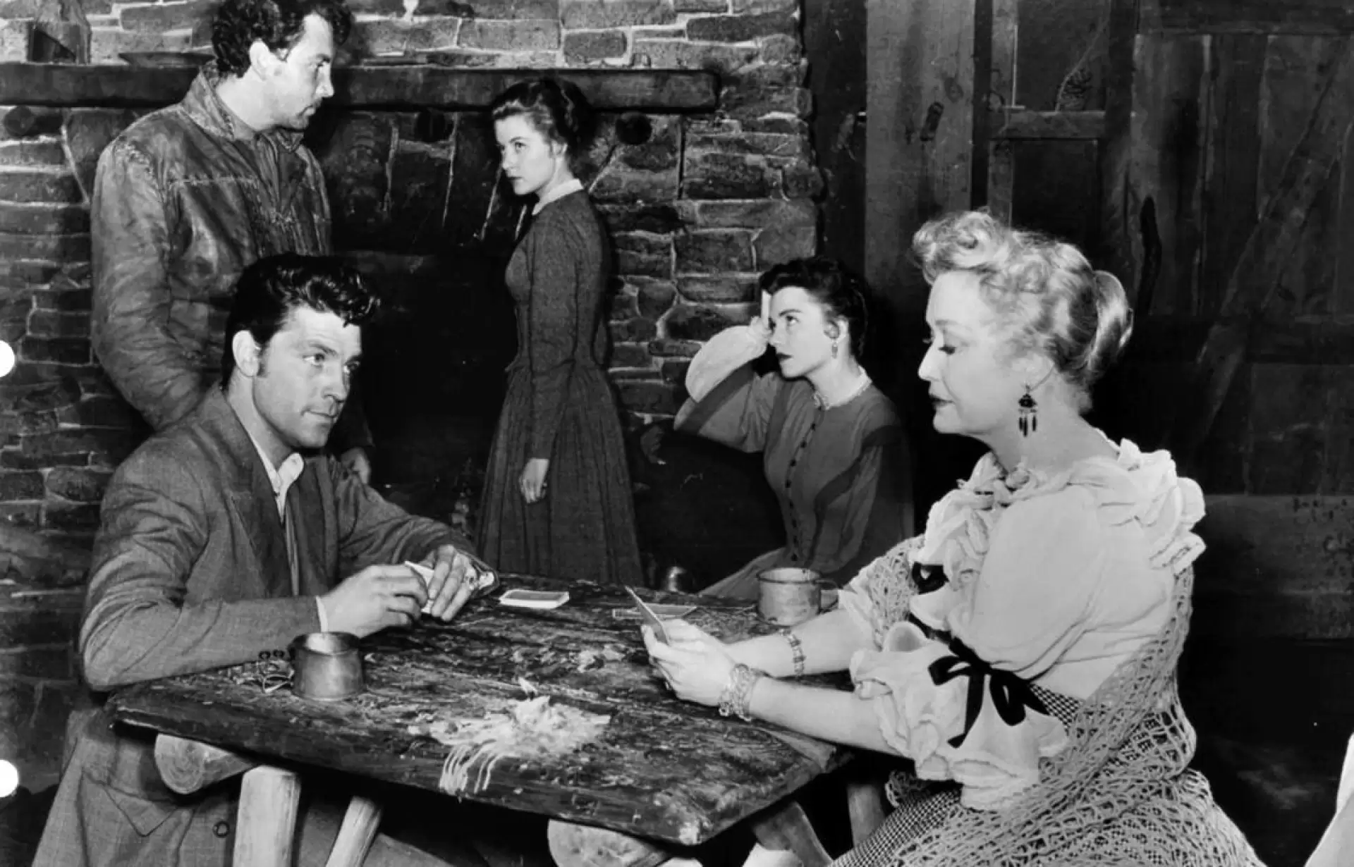 دانلود فیلم The Outcasts of Poker Flat 1952 (اخراجی های پوکر تخت)