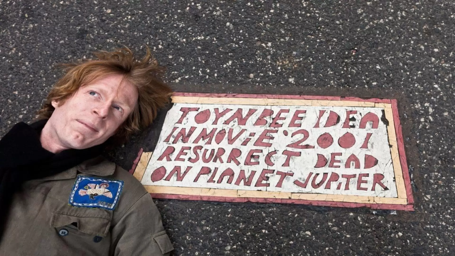 دانلود مستند Resurrect Dead: The Mystery of the Toynbee Tiles 2011