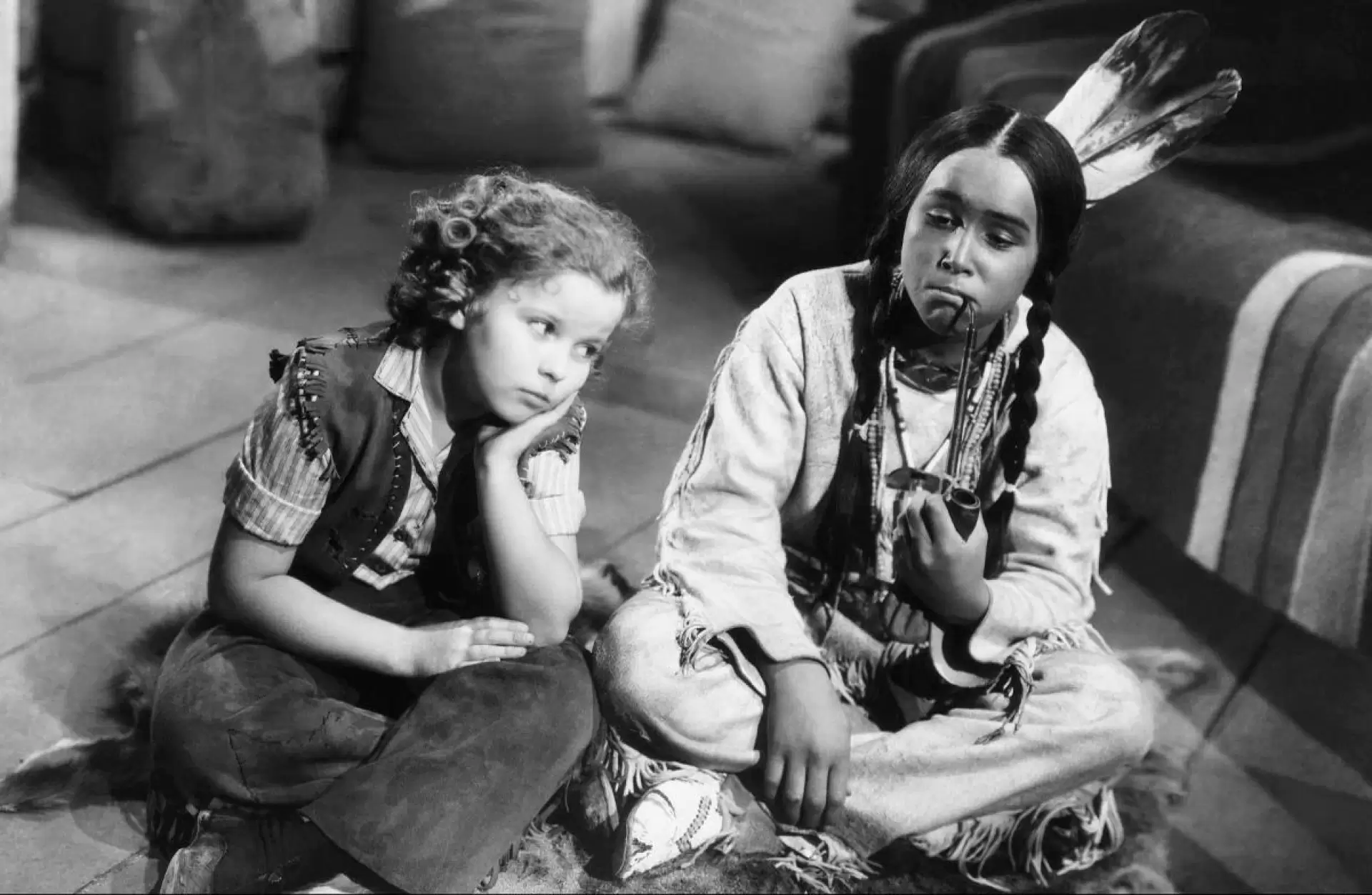 دانلود فیلم Susannah of the Mounties 1939 (سوزانا کوهستان ها)