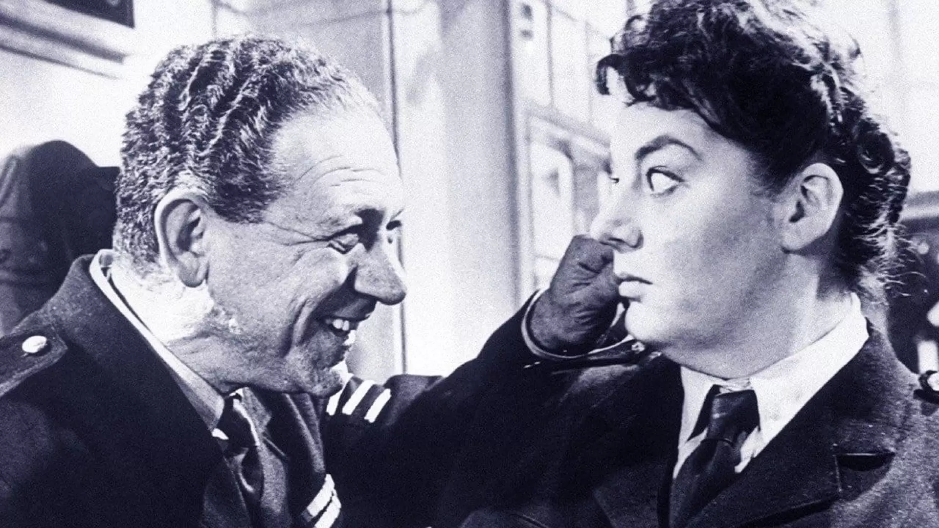 دانلود فیلم Carry on, Constable 1960 (ادامه بده ، پاسبان)
