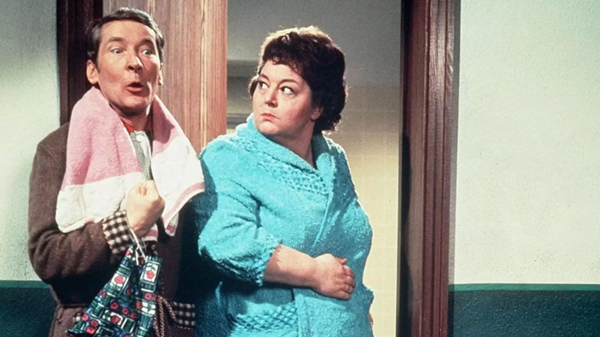 دانلود فیلم Carry On Camping 1969 (کمپینگ را ادامه دهید)