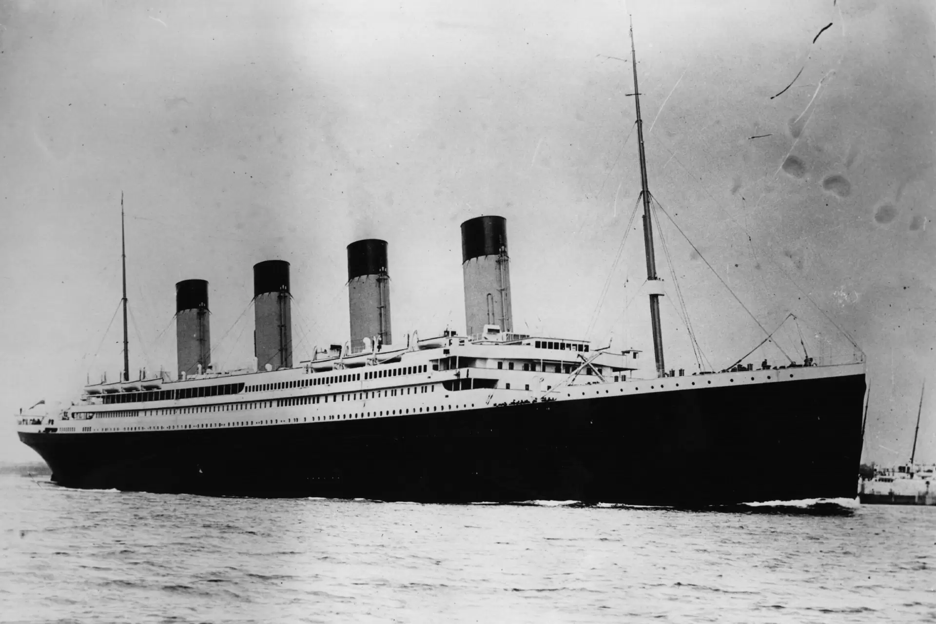 دانلود مستند Titanic: End of an Era 1998 (تایتانیک: پایان یک عصر)