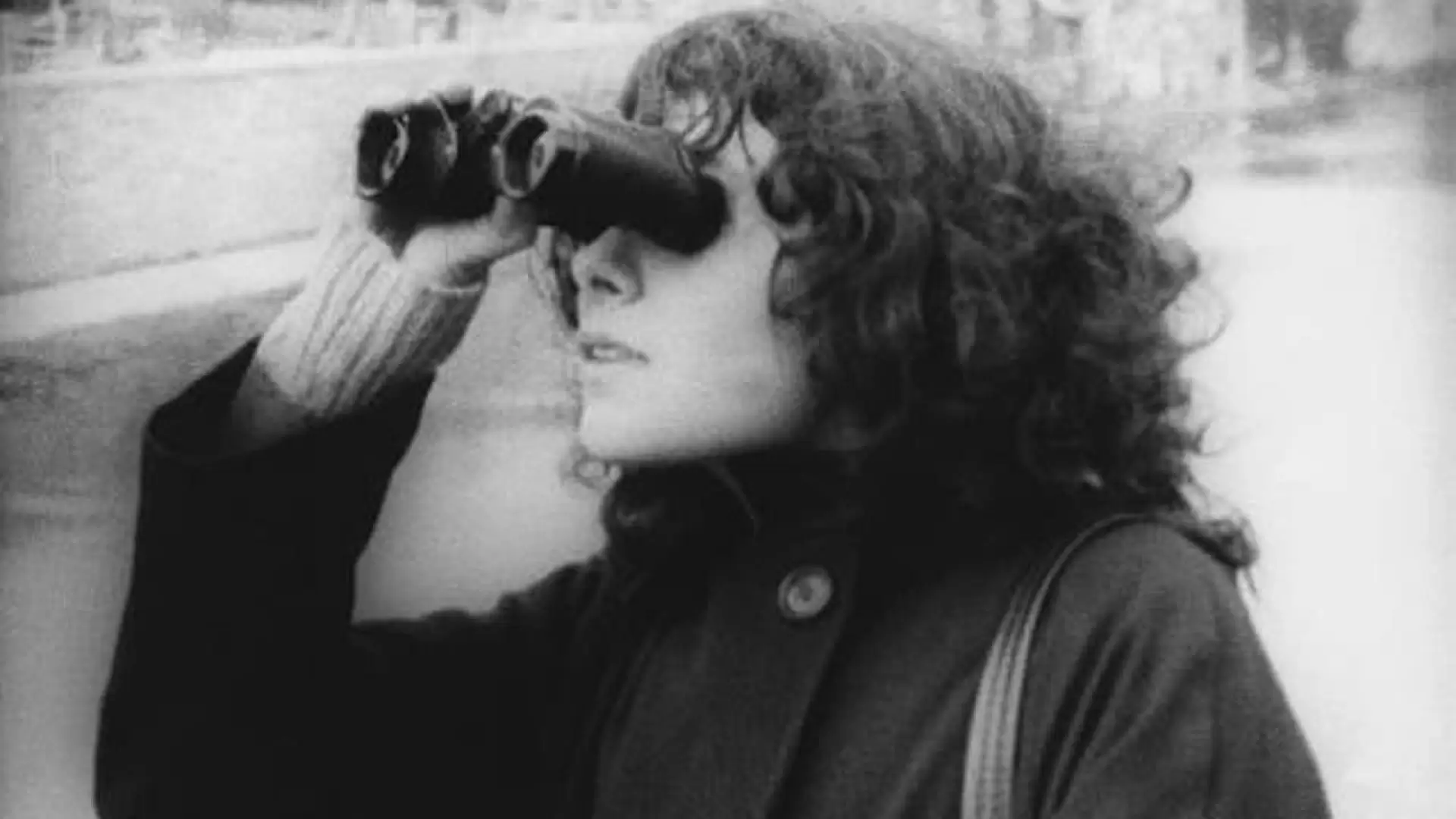 دانلود فیلم In Danger and Dire Distress the Middle of the Road Leads to Death 1974