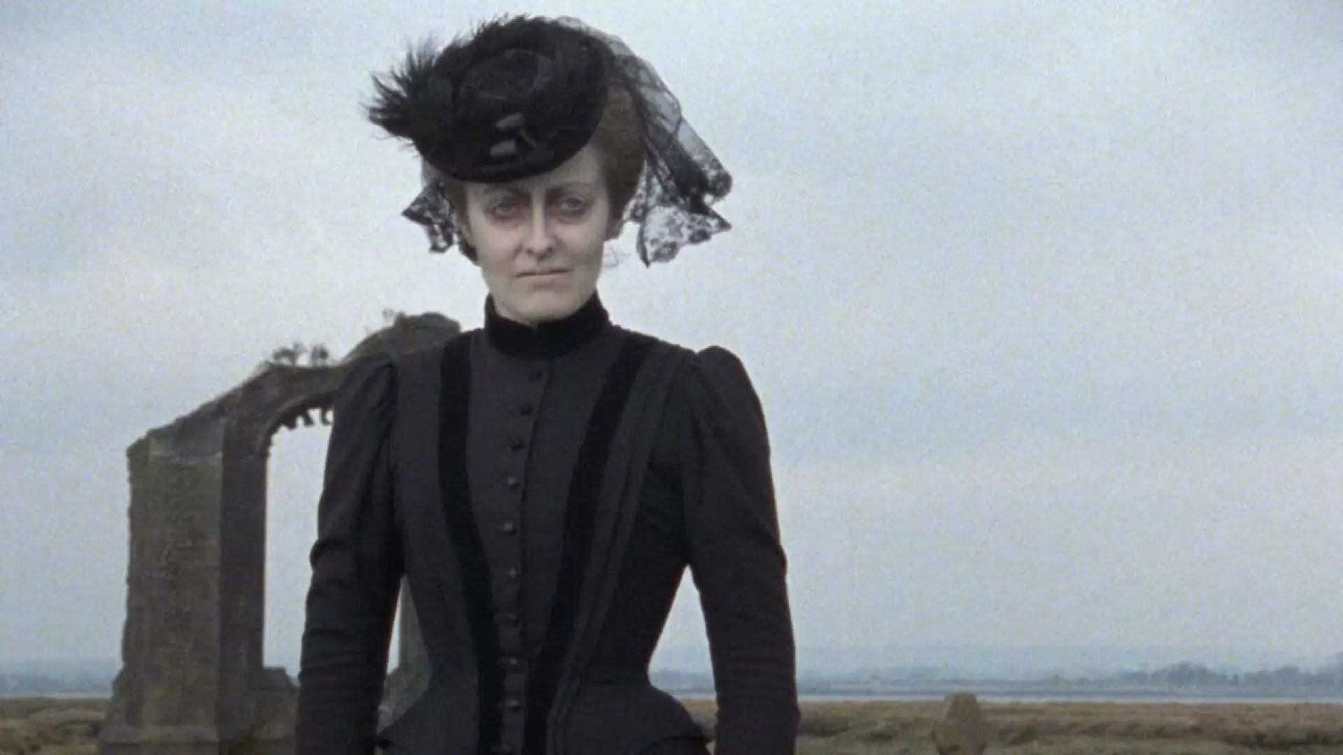 دانلود فیلم The Woman in Black 1989