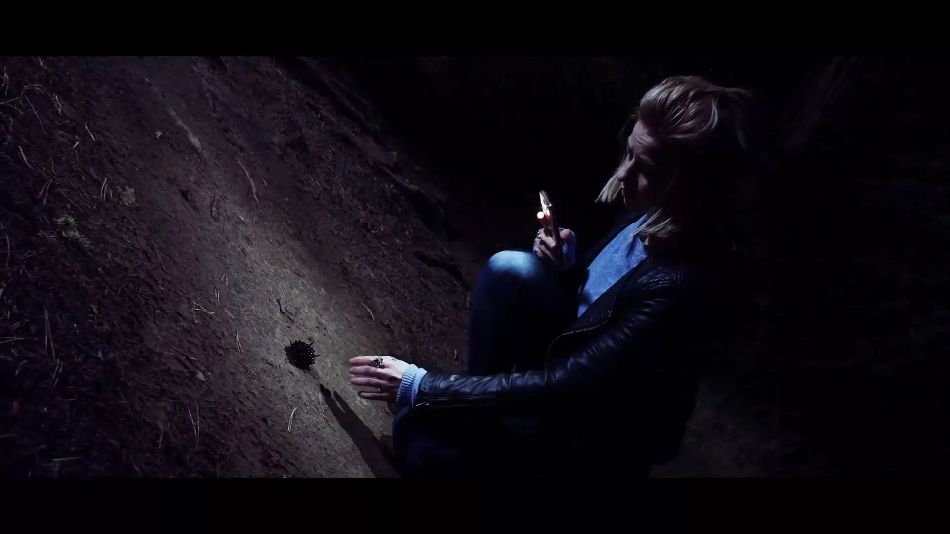 دانلود فیلم A Dark Path 2020 (یک مسیر تاریک)