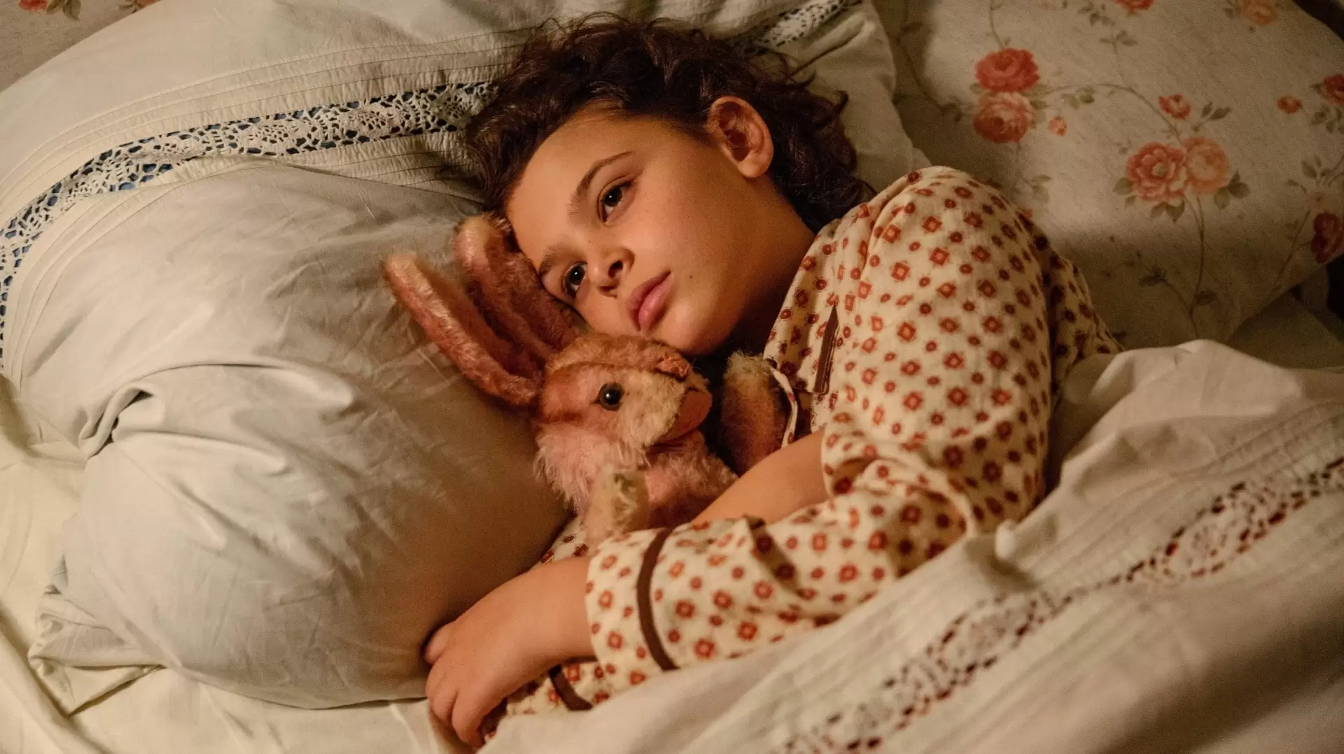 دانلود فیلم When Hitler Stole Pink Rabbit 2019 (وقتی هیتلر خرگوش صورتی را دزدید) با تماشای آنلاین