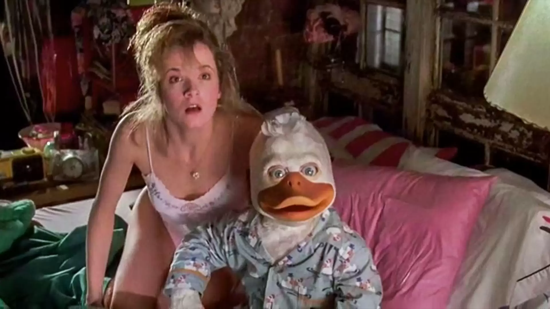 دانلود فیلم Howard the Duck 1986 (هاوارد اردکه) با زیرنویس فارسی