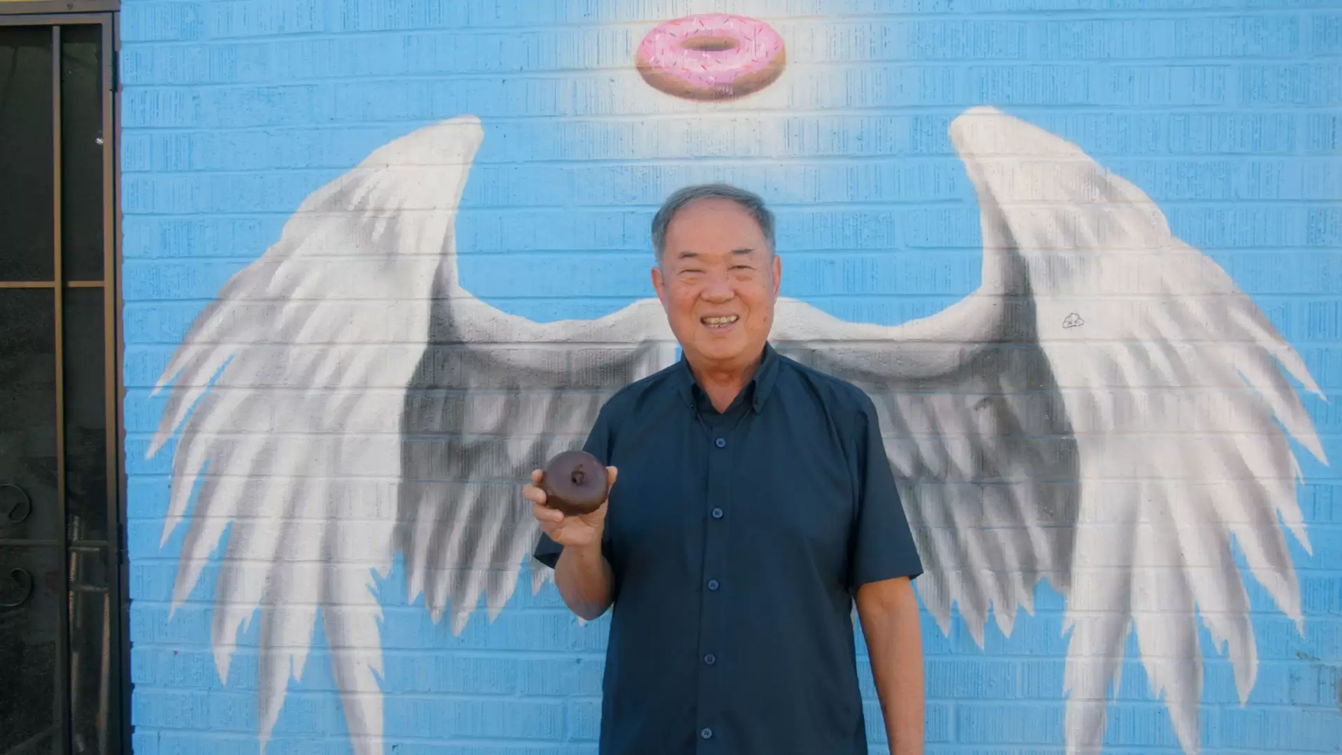 دانلود مستند The Donut King 2020 (پادشاه دونات)