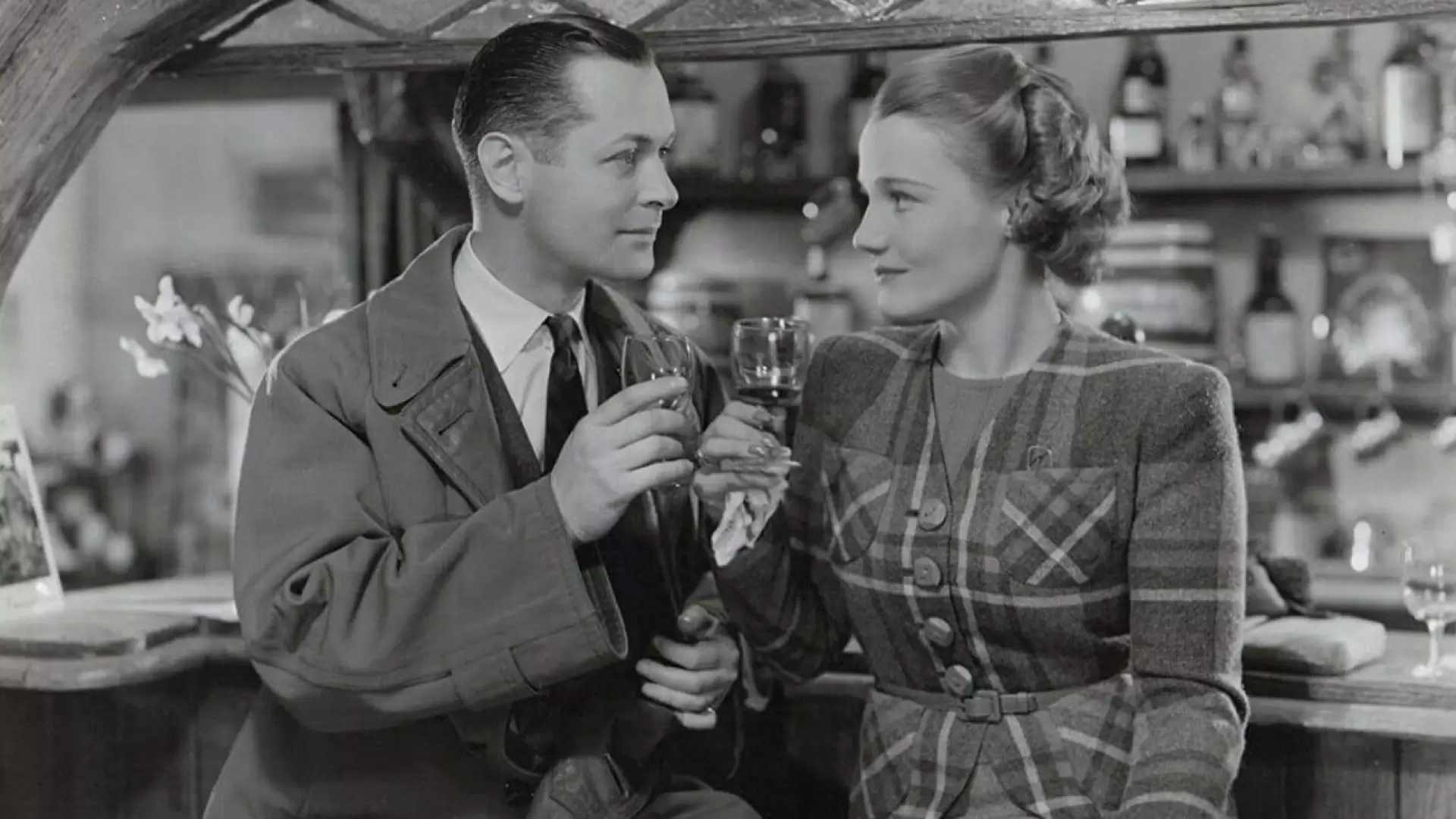 دانلود فیلم Busman’s Honeymoon 1940 (ماه عسل راننده اتوبوس)