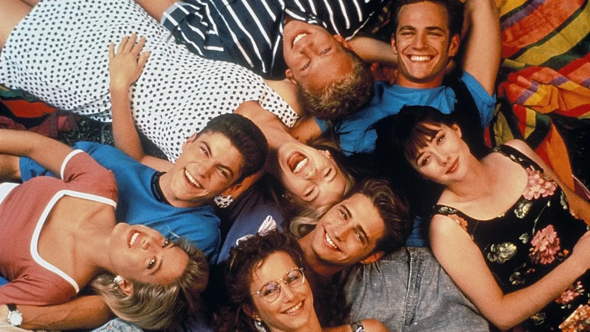 دانلود سریال Beverly Hills, 90210 1990 (بورلی هیلز۹۰۲۱۰)