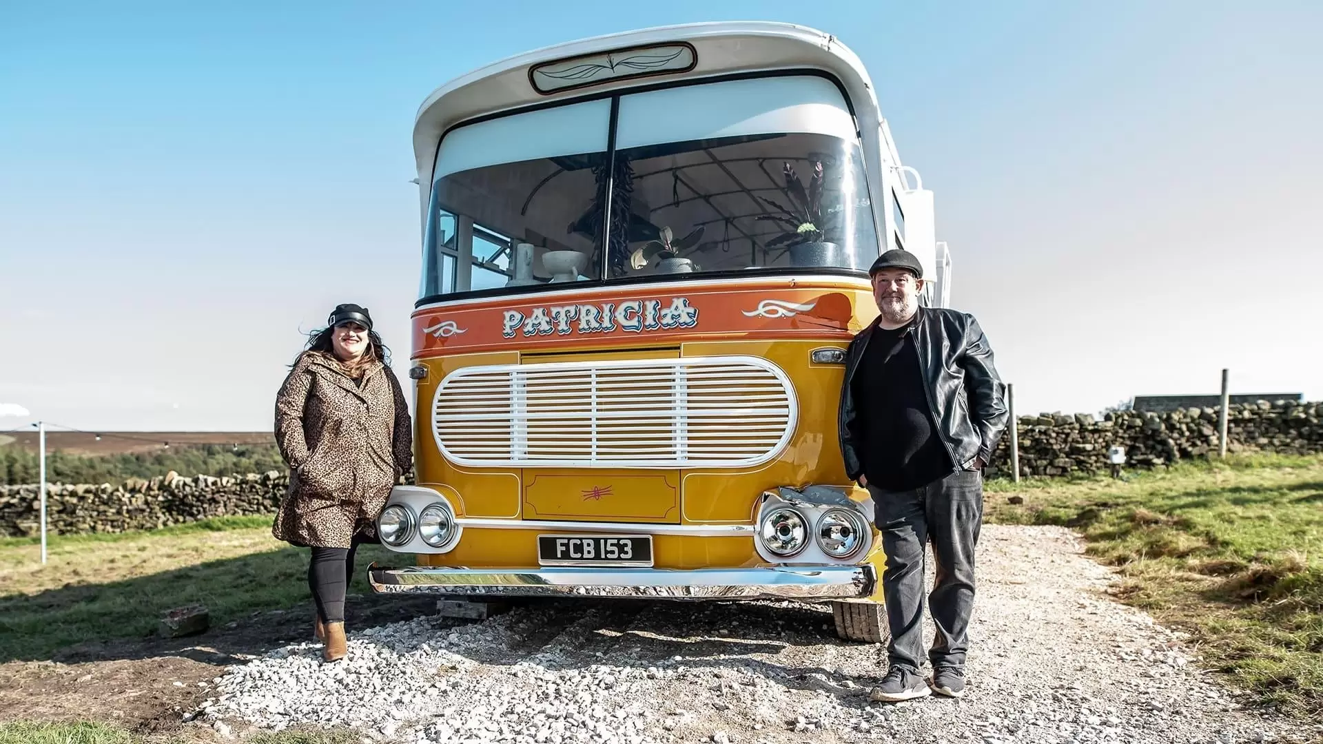 دانلود مستند Johnny Vegas: Carry on Glamping 2021