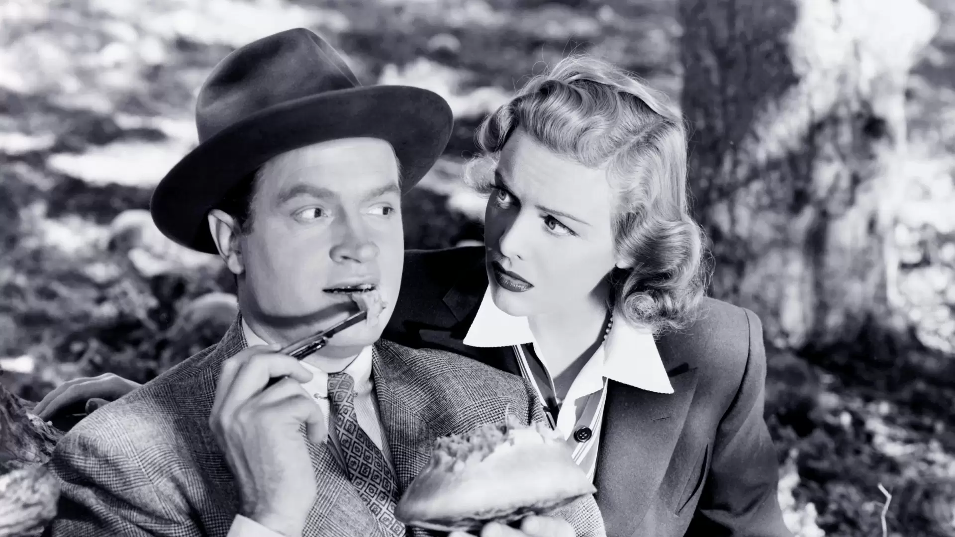 دانلود فیلم My Favorite Blonde 1942