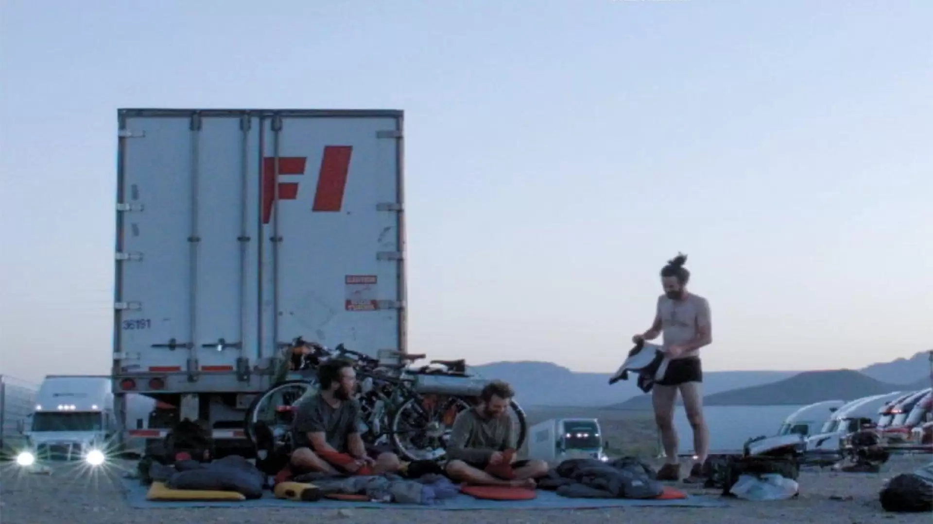 دانلود مستند The Bikes of Wrath 2019 (دوچرخه های خشمگین)