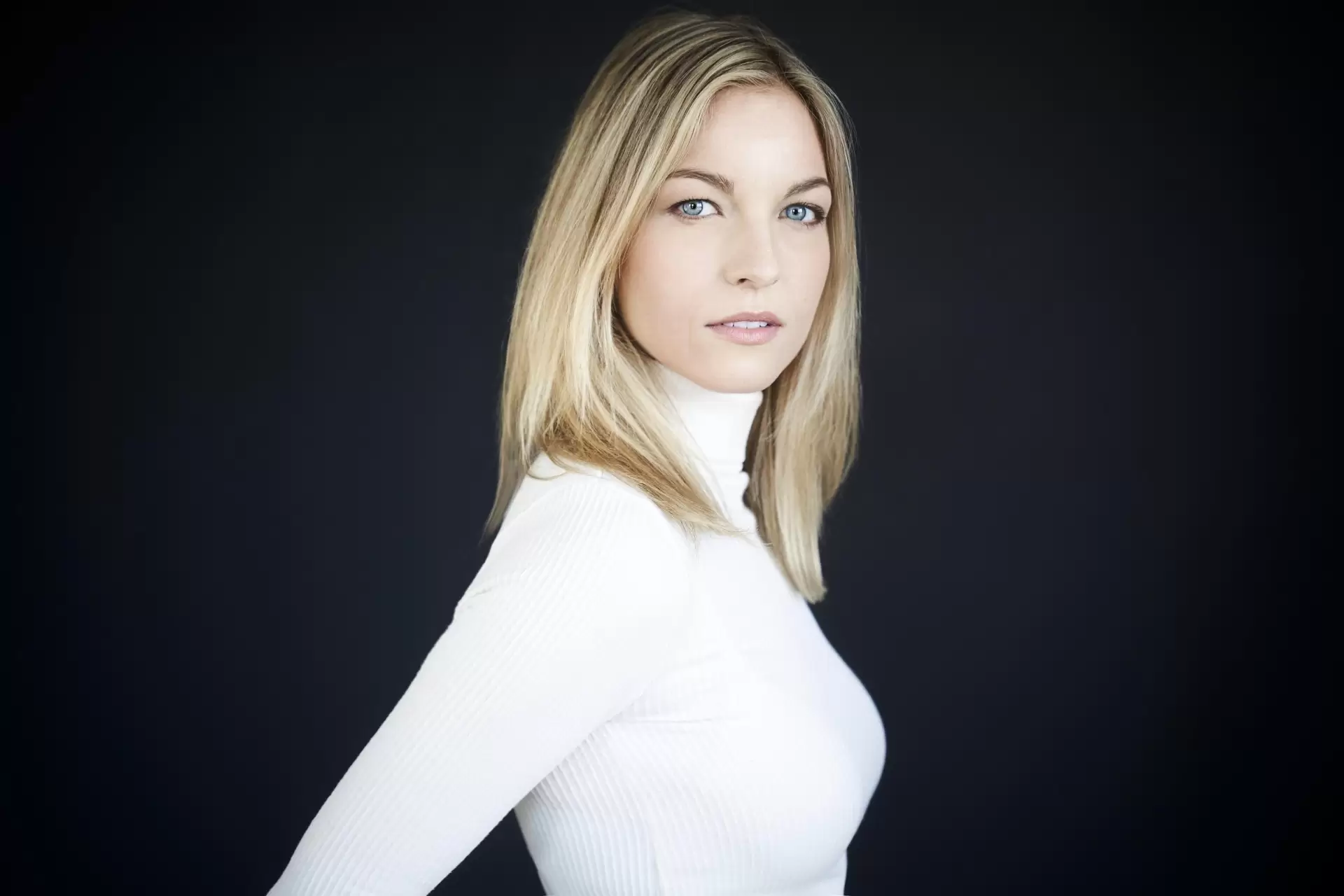 دانلود فیلم Sideboob 2018