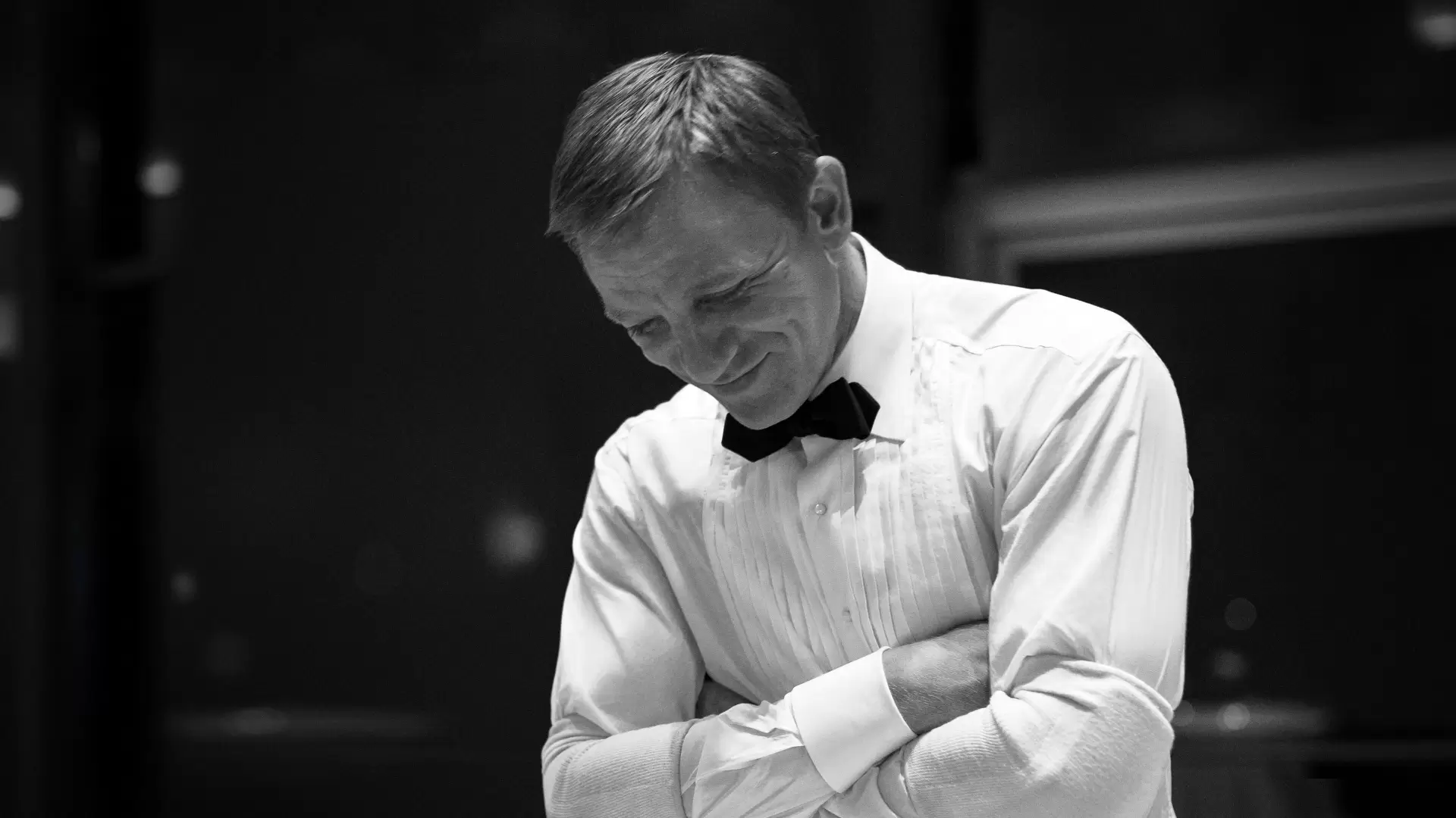 دانلود مستند Being James Bond: The Daniel Craig Story 2021 (جیمز باند بودن) با تماشای آنلاین