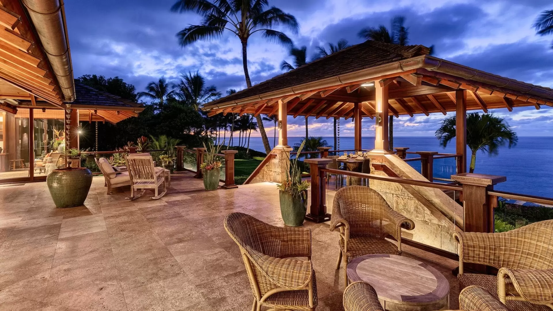 دانلود سریال The World’s Most Amazing Vacation Rentals 2021